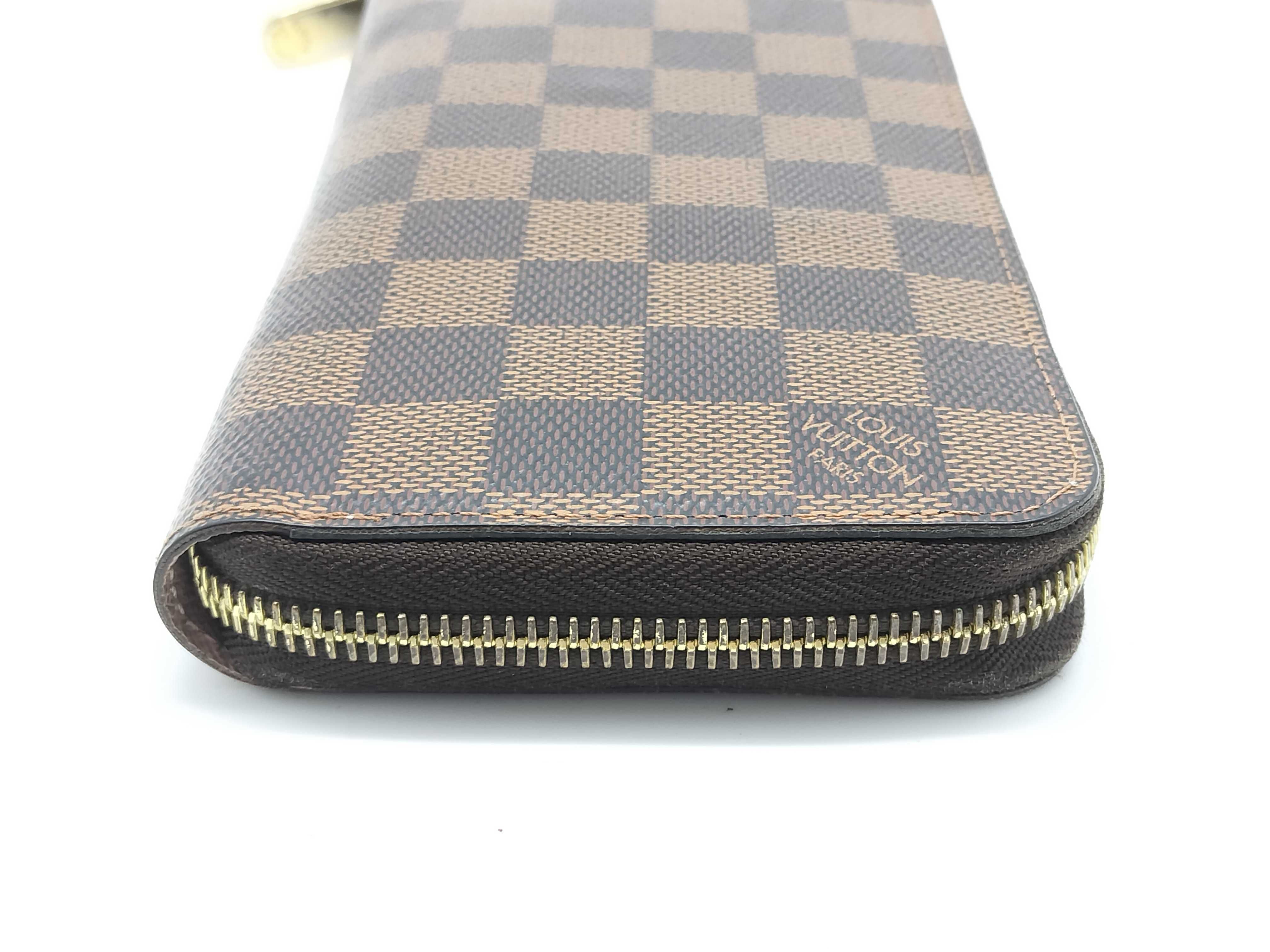 Damier Zippy Wallet — view 5