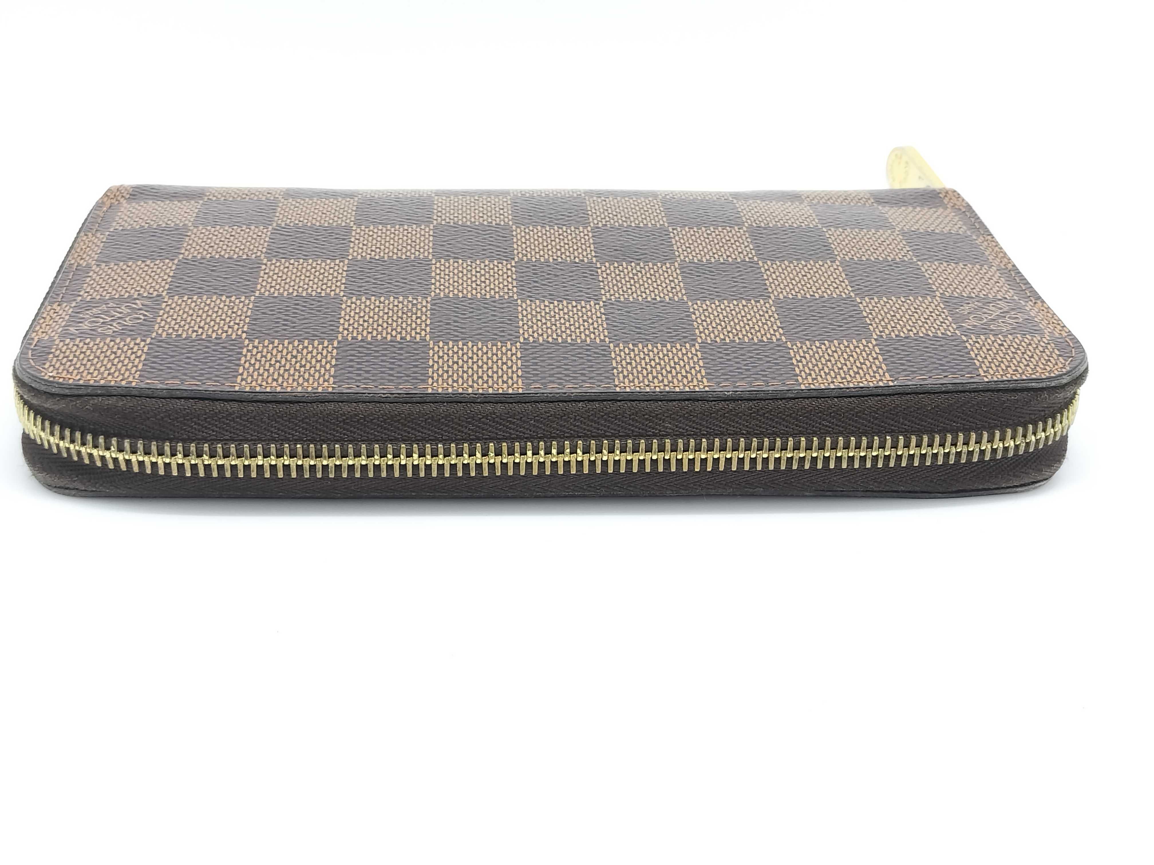 Damier Zippy Wallet — view 6