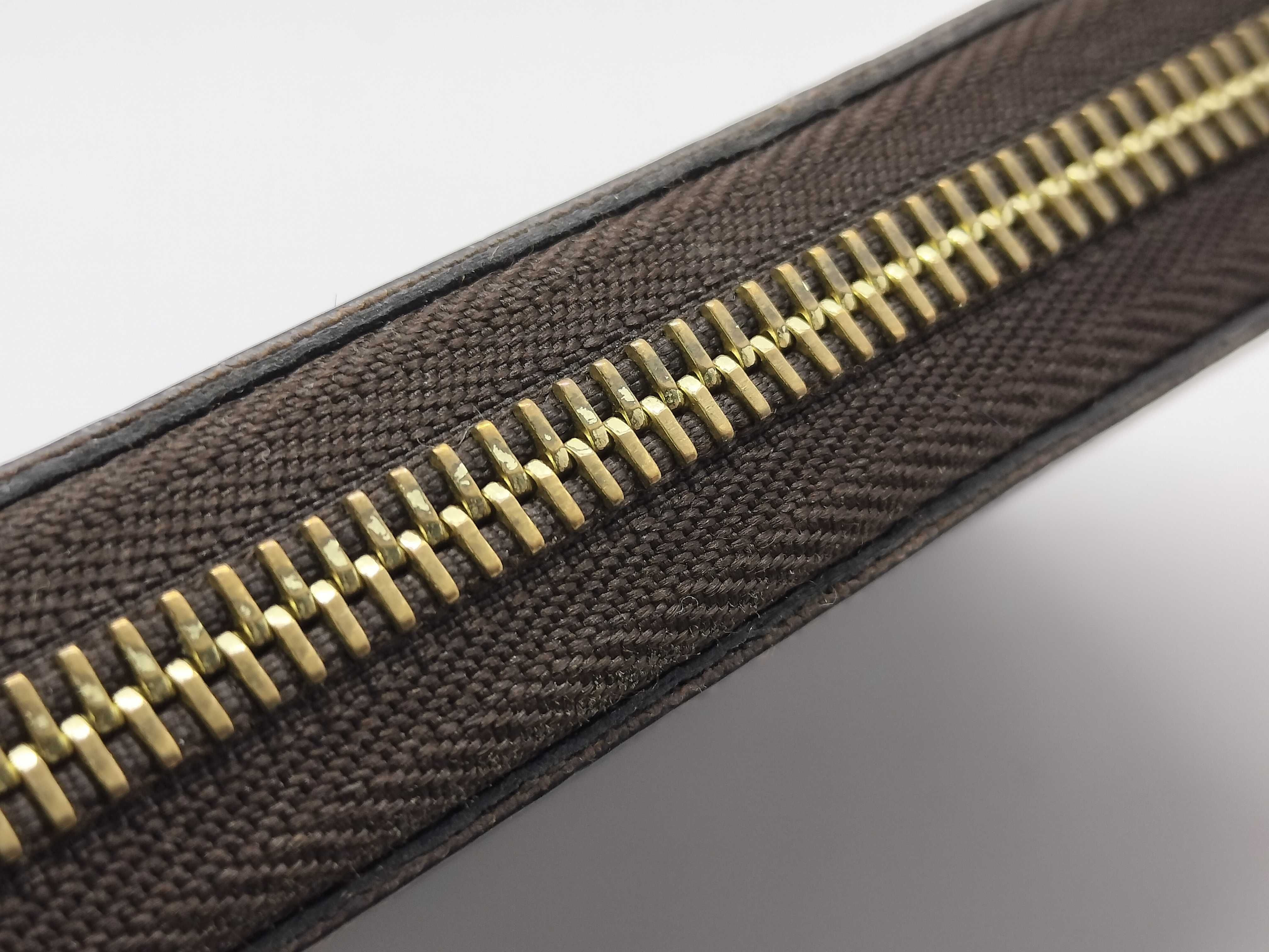 Damier Zippy Wallet — view 7