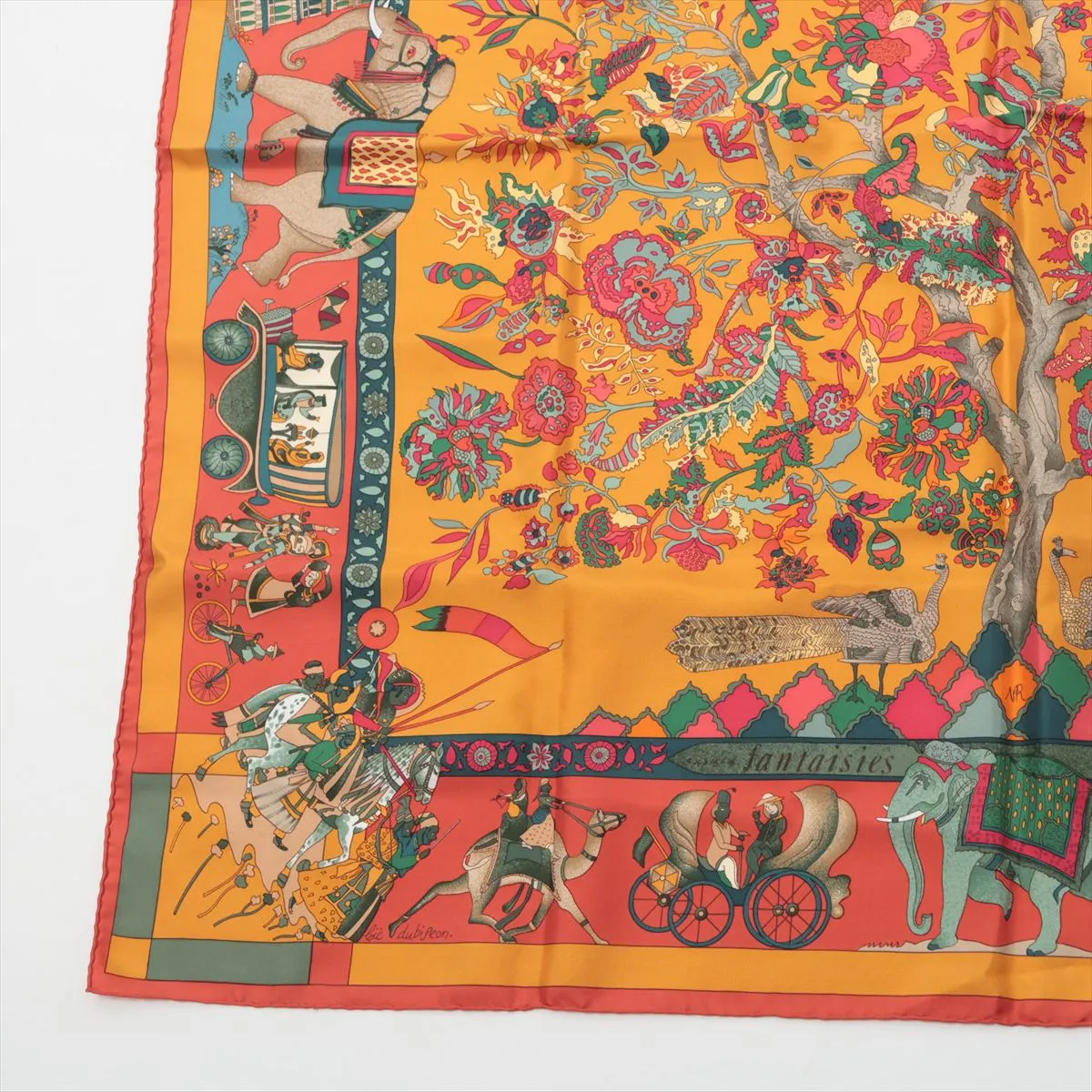 Carre 90 Fantaisies indiennes Dazzling India Scarf Silk Orange Thread Fuzz Thread — view 5