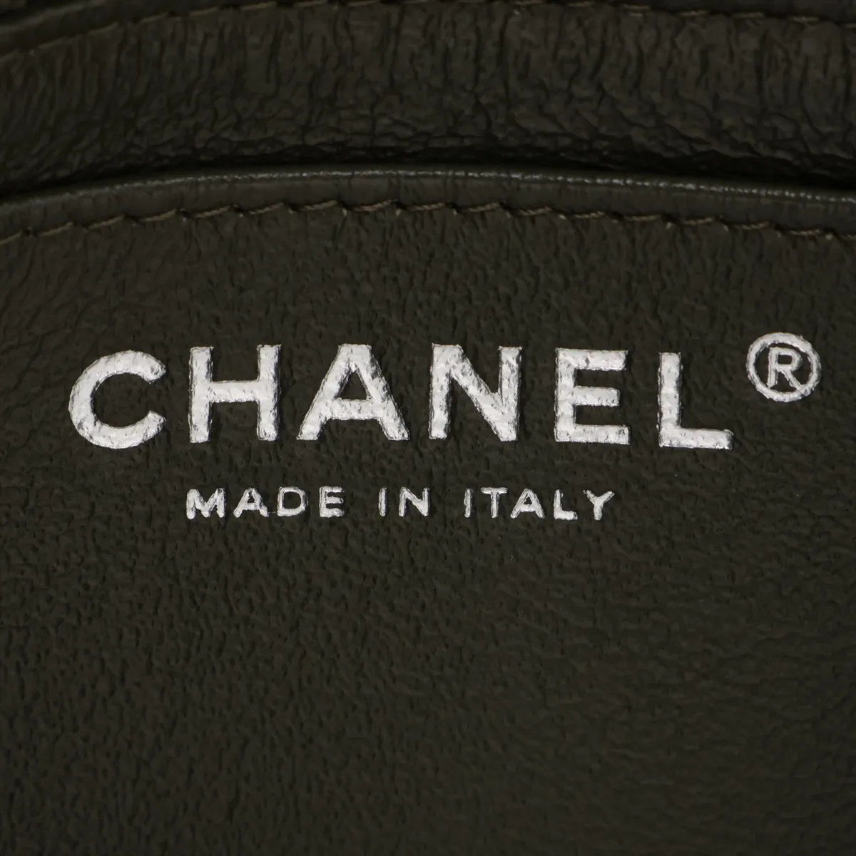 [Individually packaged] Chanel Mini Matelassé 20 Caviar Skin Single Flap Single Chain Bag, Green, Silver Hardware, 25068023, Serial Number , A69900 — view 8