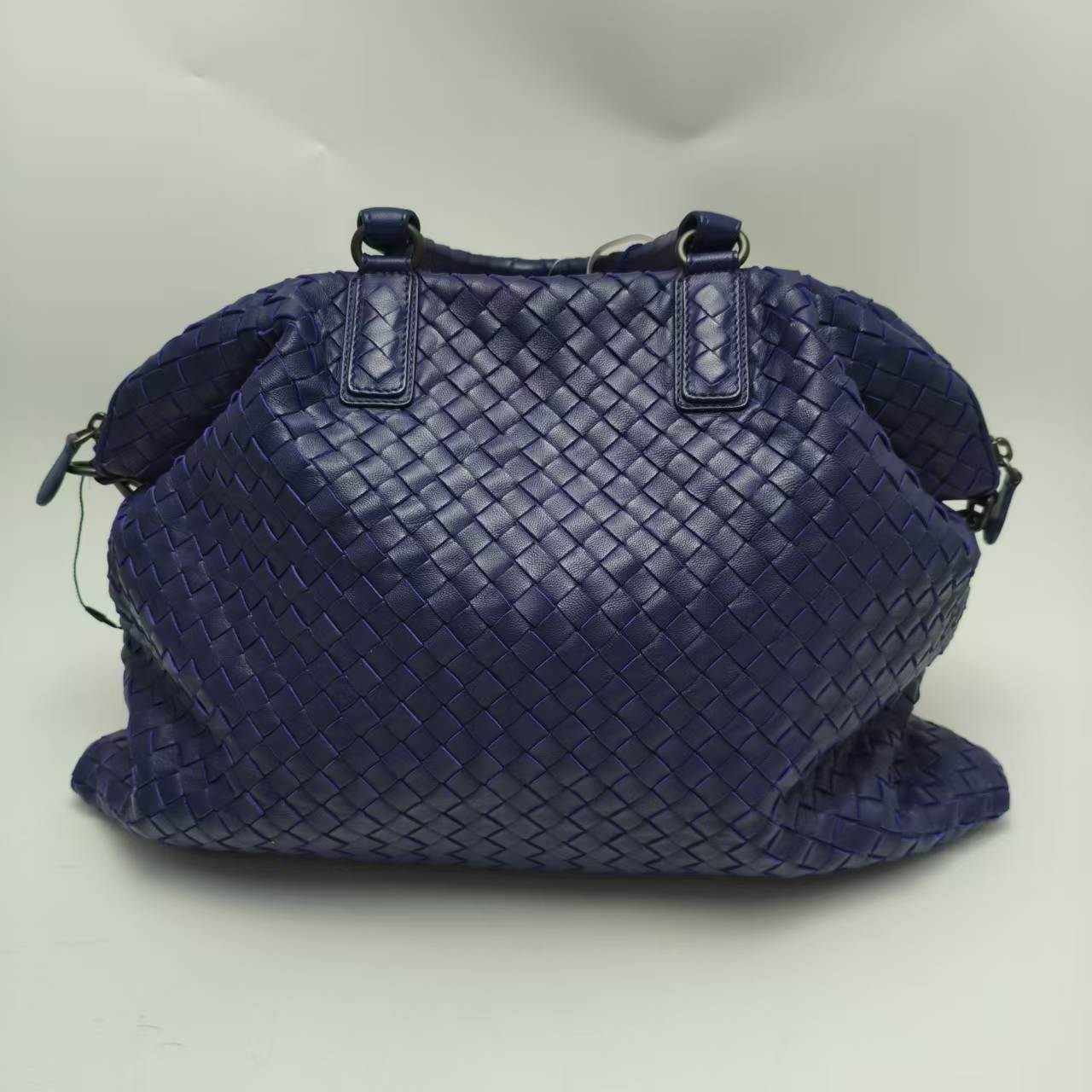 【*Shipped from: China*】BOTTEGA VENETA Lambskin Handbag — view 3