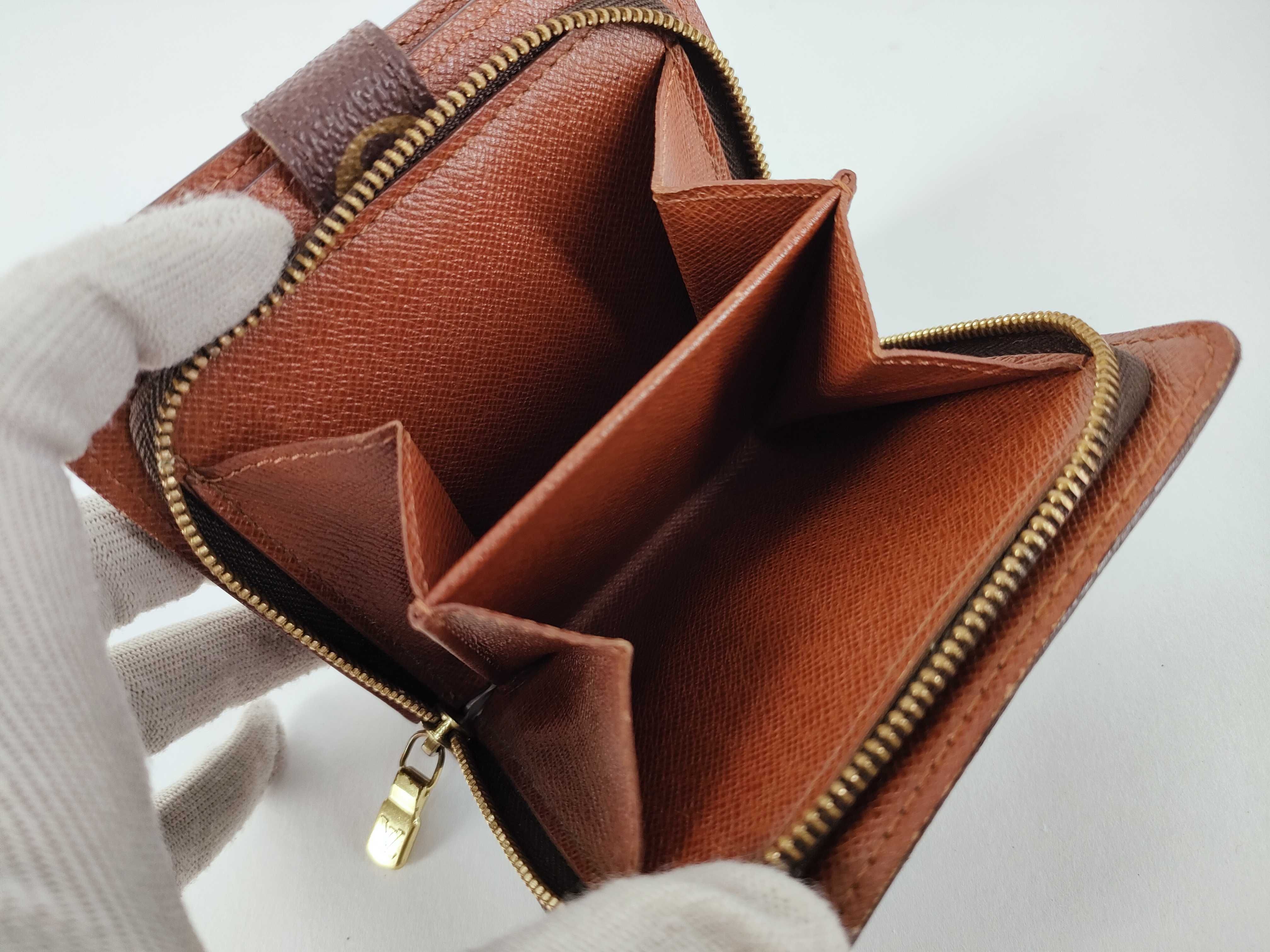 Monogram Louis Vuitton Monogram Compact Zip Wallet — view 10