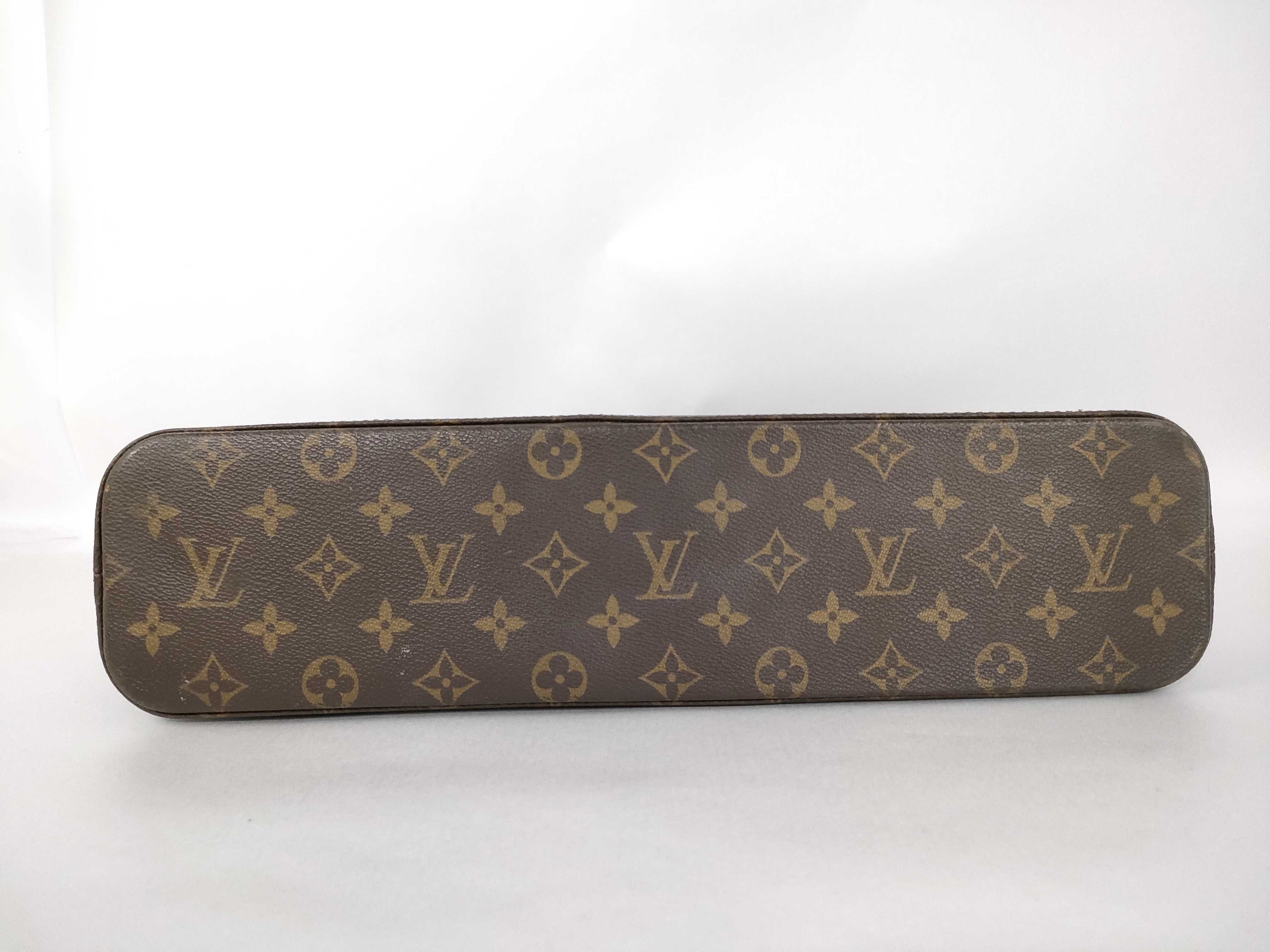 Monogram Luco M51155 Tote Bag — view 7