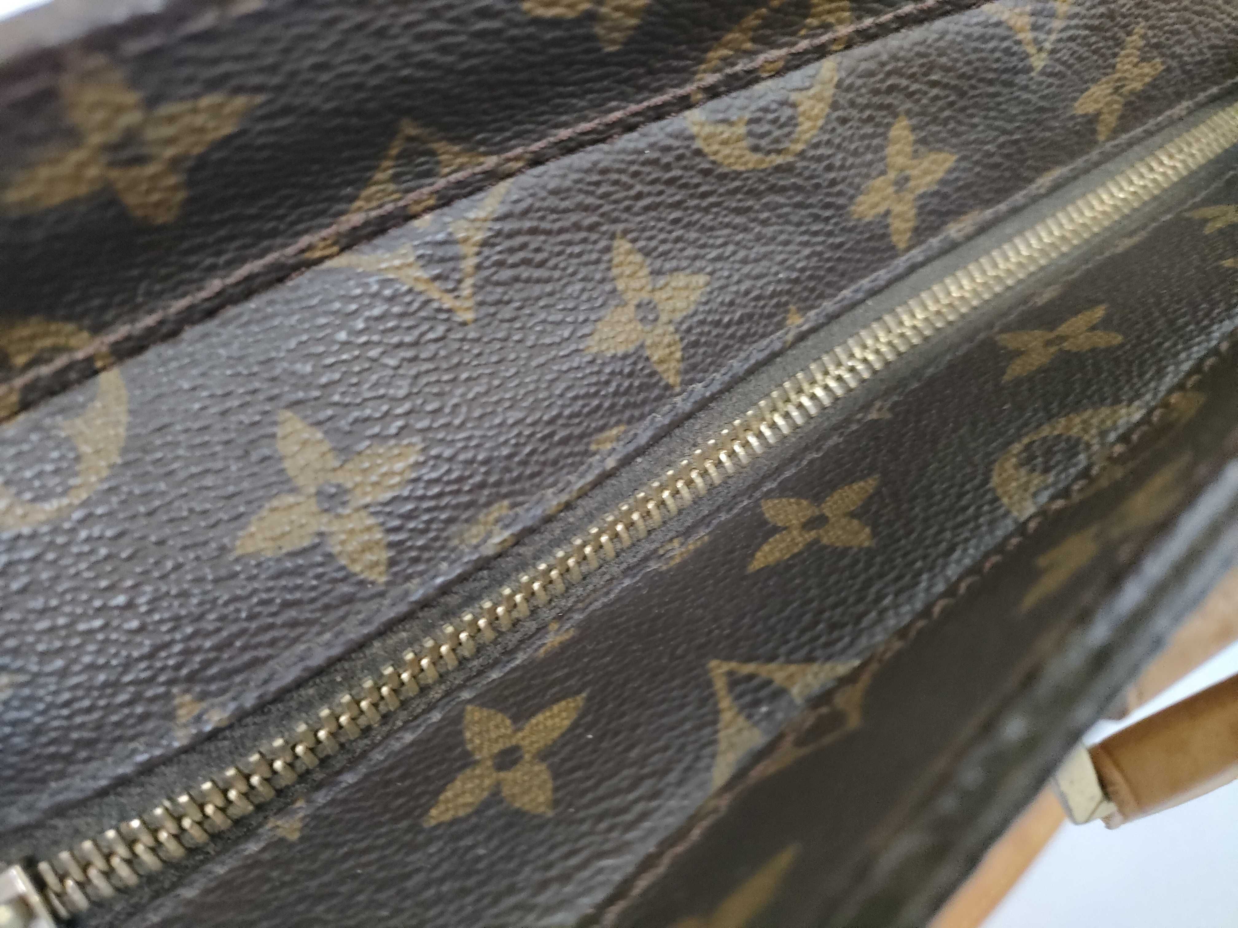 Monogram Luco M51155 Tote Bag — view 8