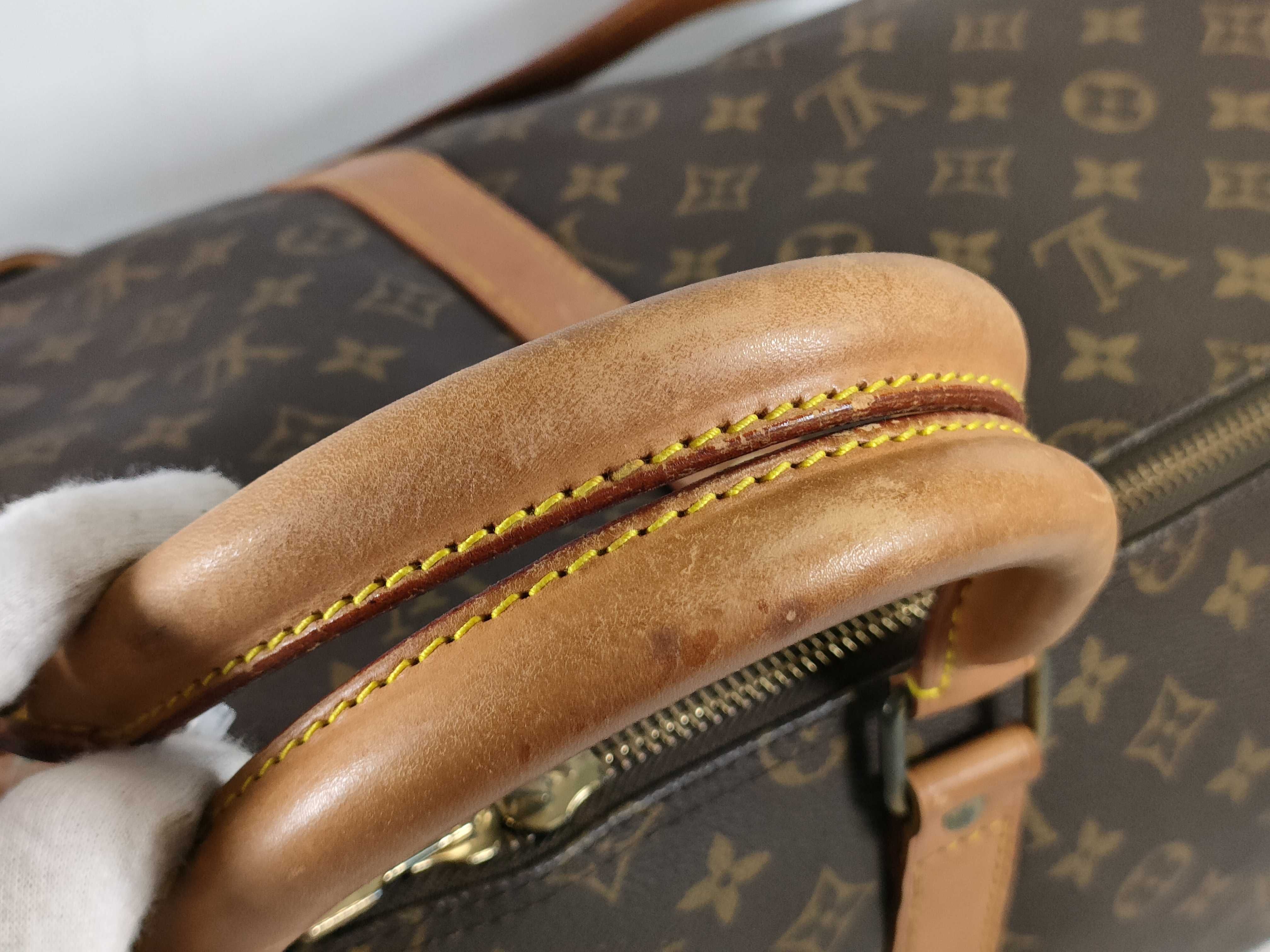 Monogram M41414 Keepall Bandoulière 55 Boston Bag (Some screws are aftermarket) — view 4