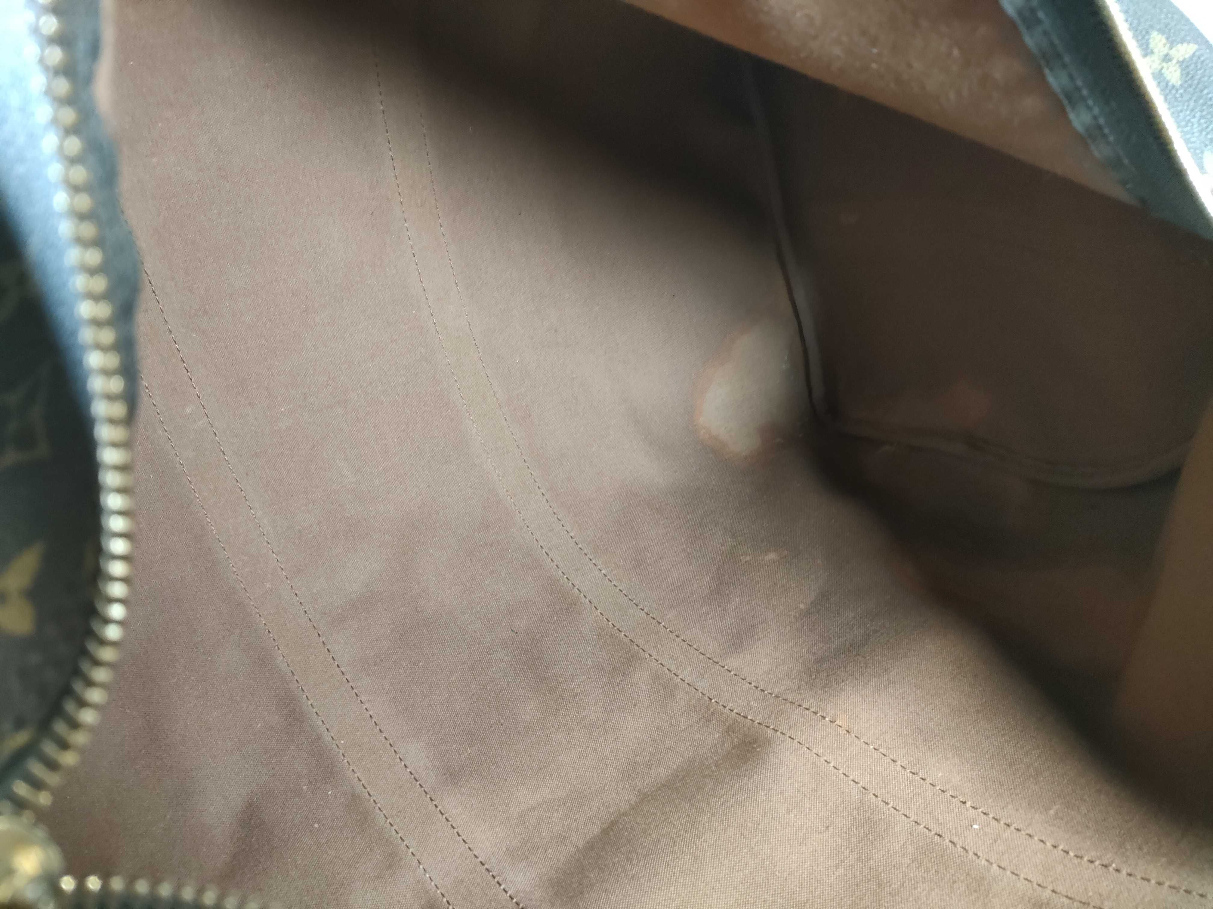 Monogram M41414 Keepall Bandoulière 55 Boston Bag (Some screws are aftermarket) — view 10