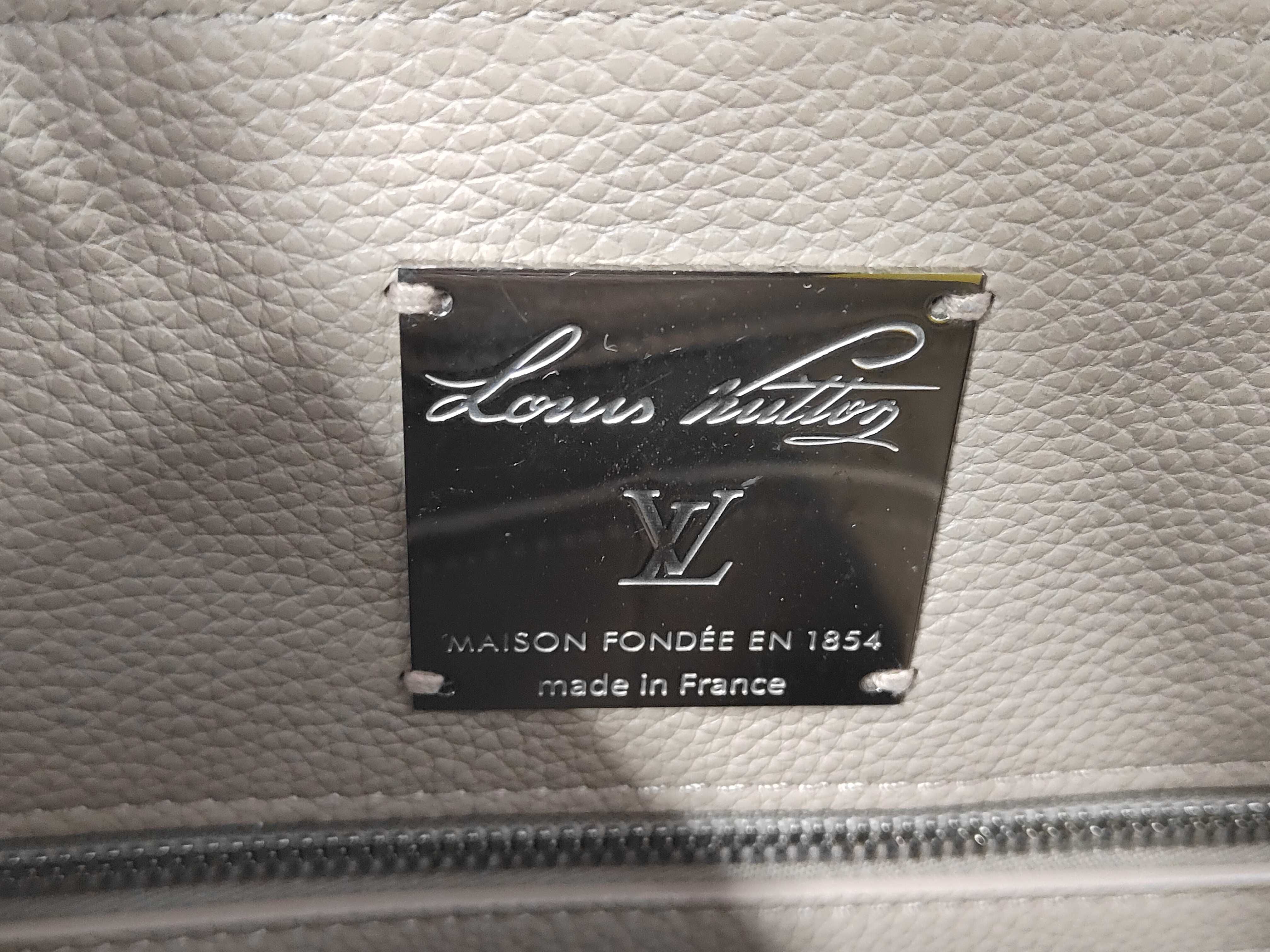 M11664 Georges Tote Greige Handbag — view 9