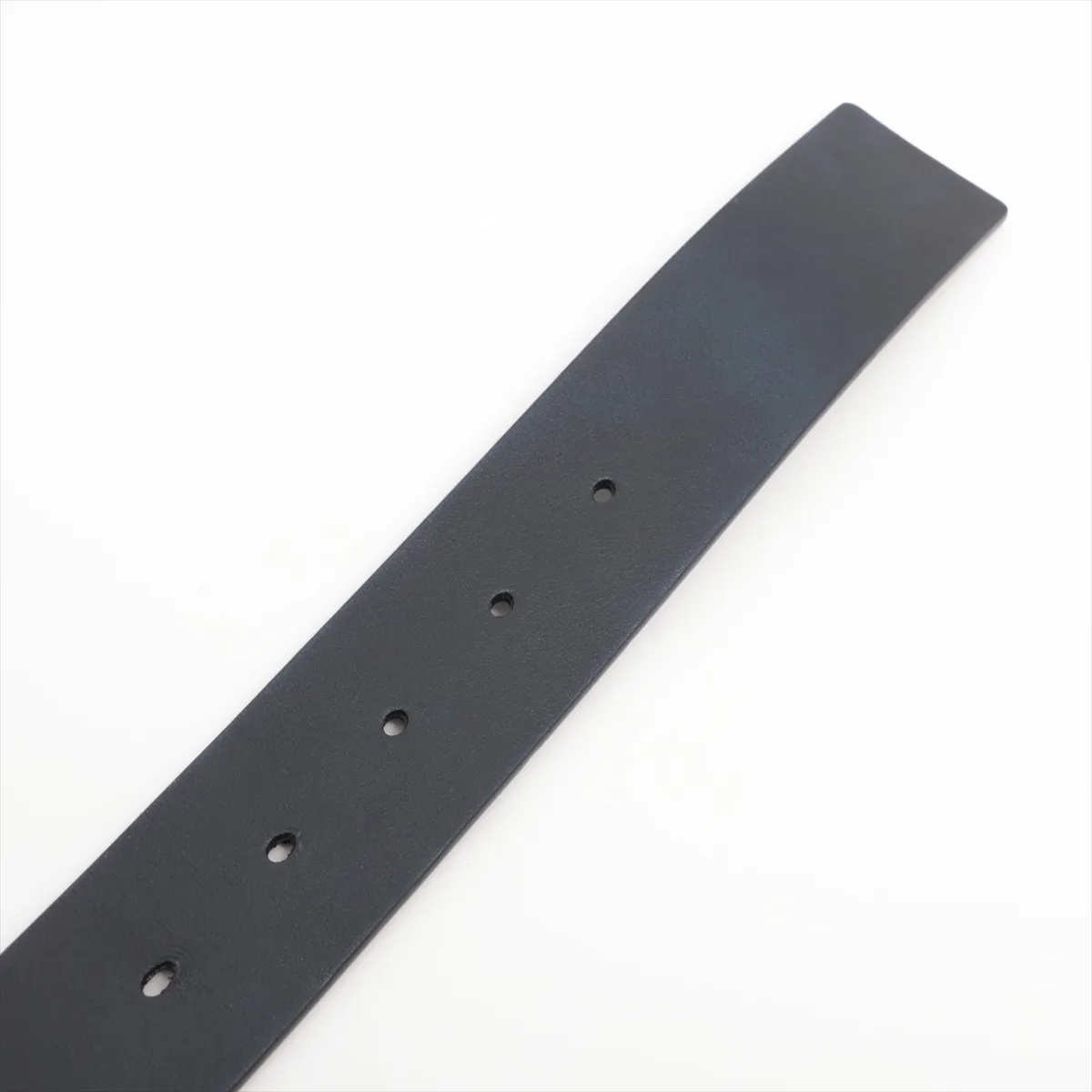 30 Montaigne belt, size 85, GP leather, black and gold. Shows signs of wear including — view 3