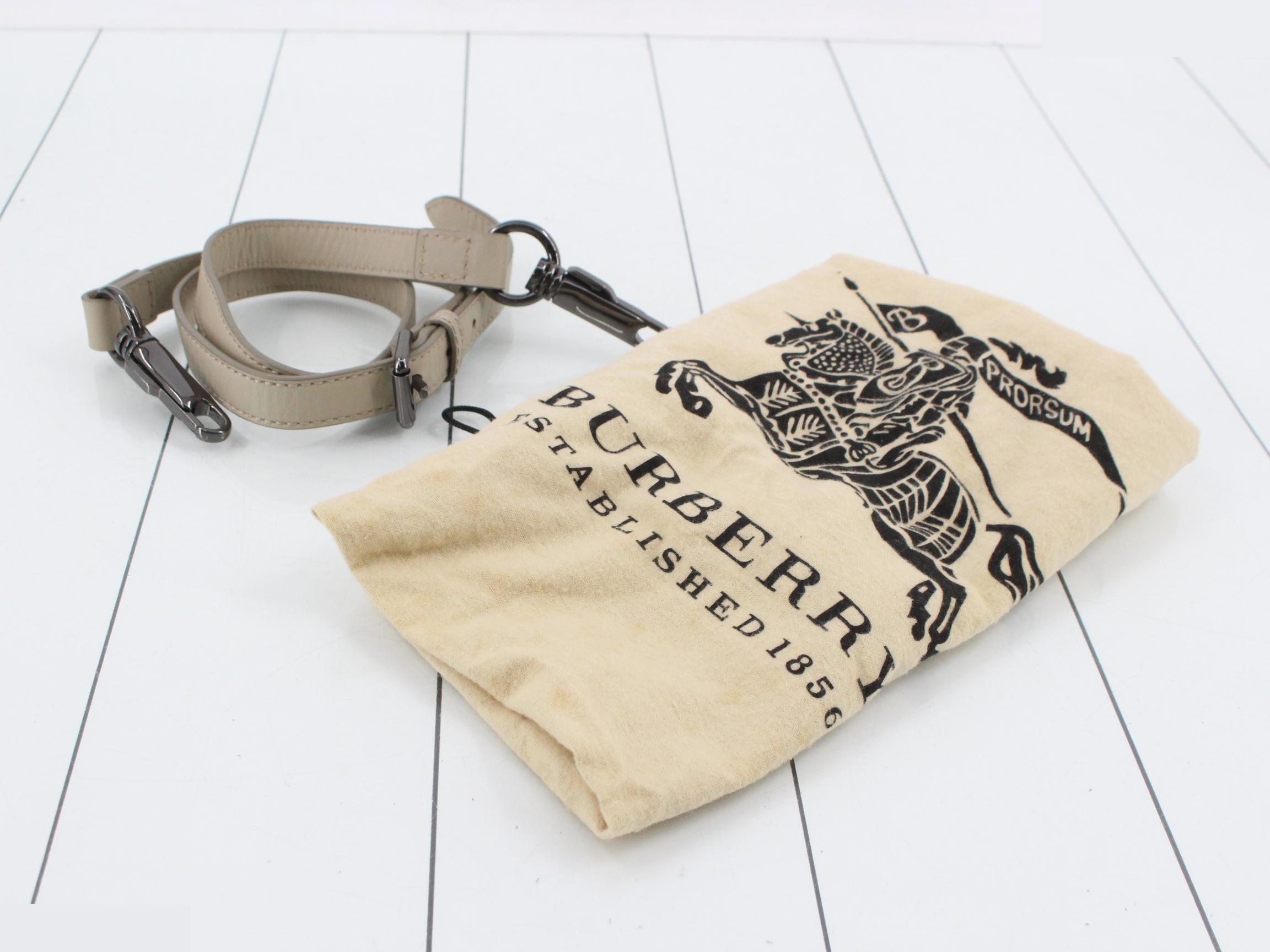 Nova Check Bags/Shoulder Bags — view 7