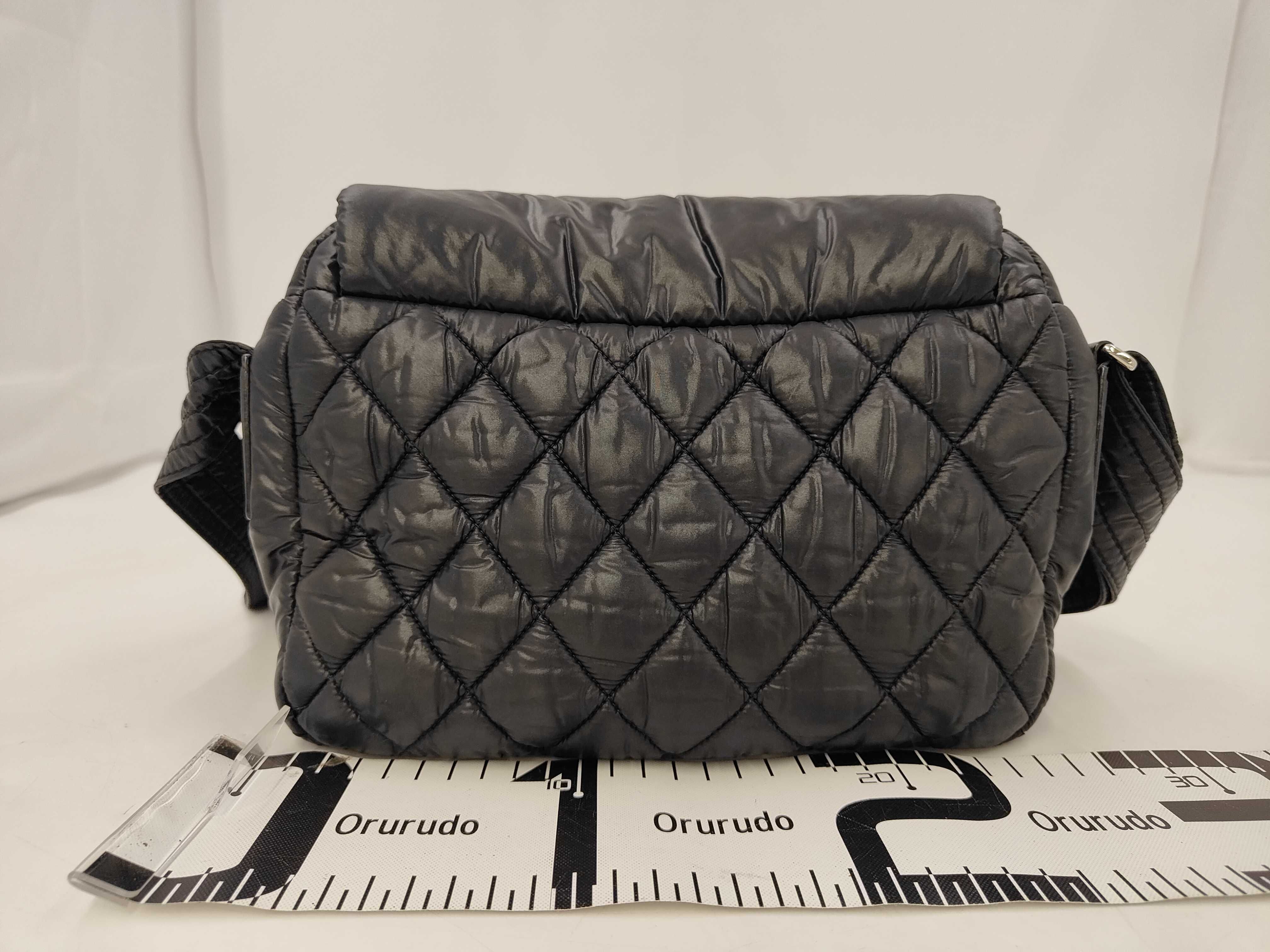 bag, Chanel Coco Cocoon shoulder bag, black shoulder bag — view 2