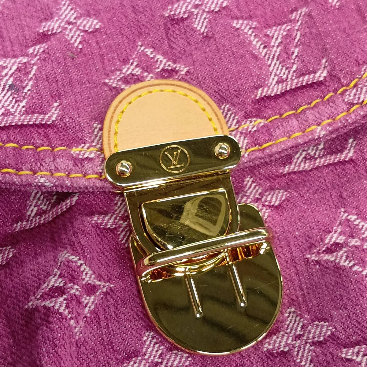 Monogram Denim Mini Pleaty M95216 SD0046 Pink x White — view 10