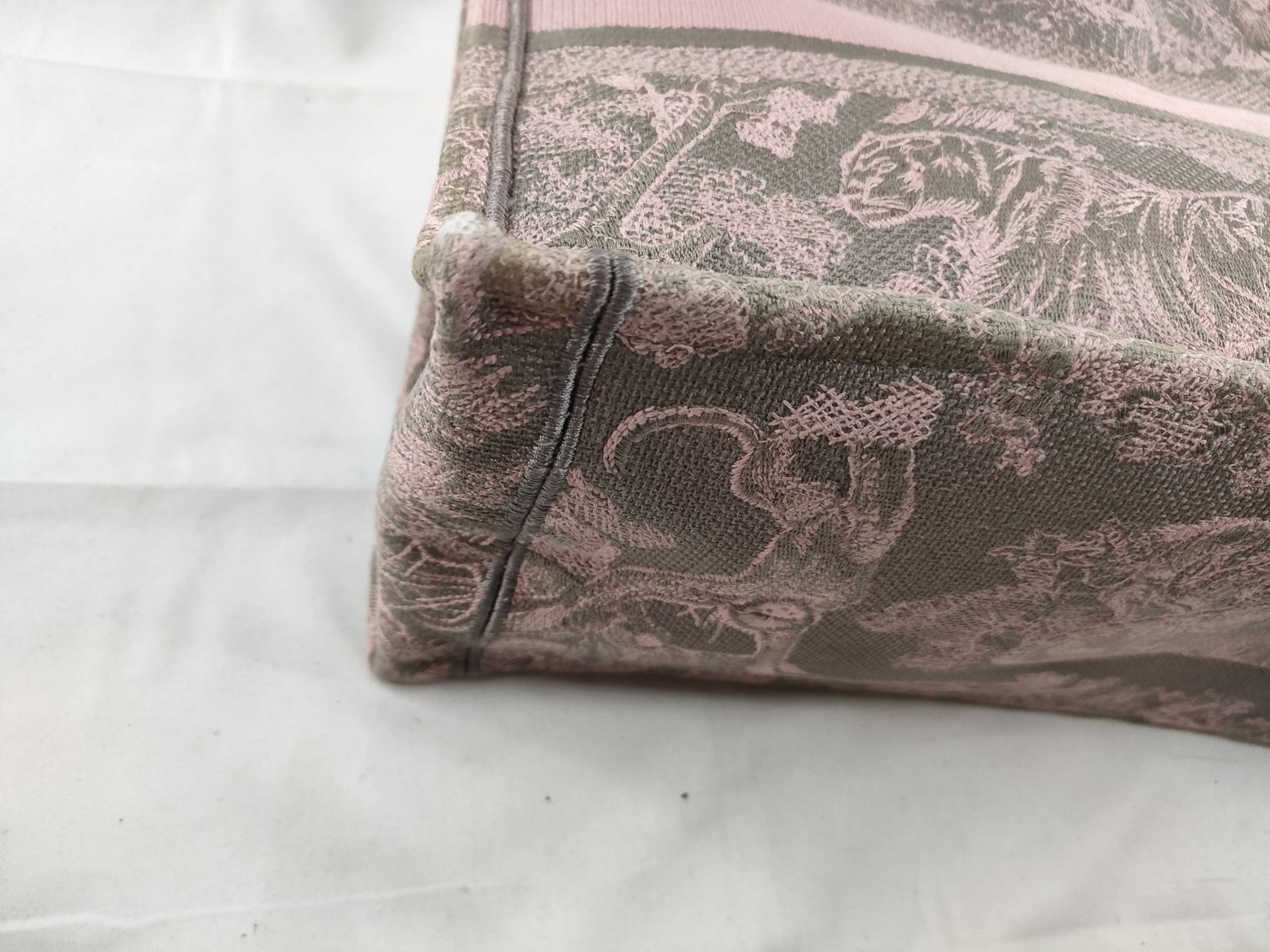 Book Tote/Medium/Pink/50-MA-0223 Tote Bag — view 3
