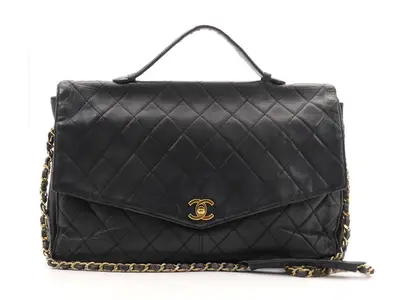 Matelassé Coco Mark Turnlock Chain 2-Way Business Bag