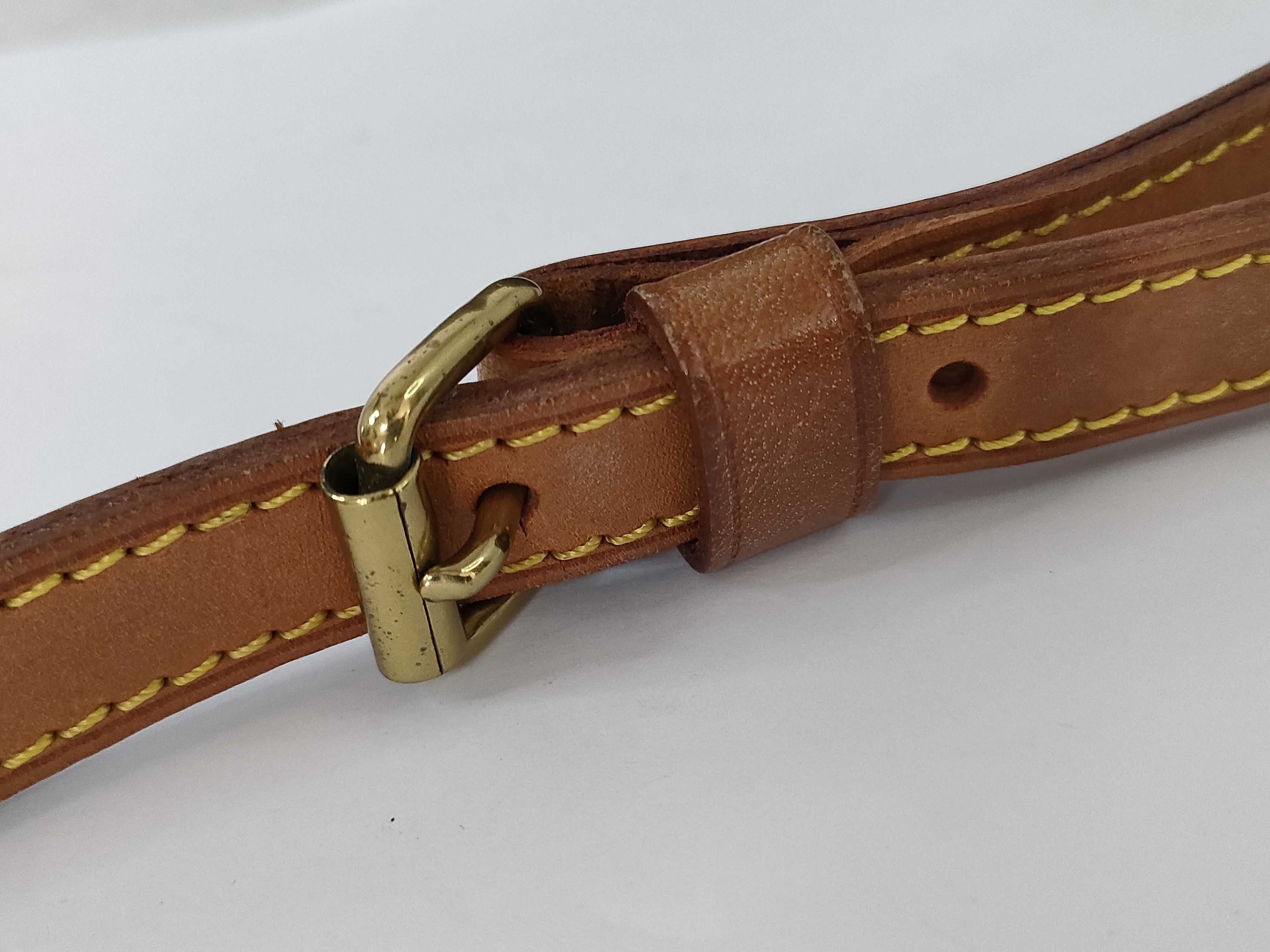 Monogram Louis Vuitton Monogram M51221 Blois Shoulder Bag (VO8163) Shoulder Bag — view 15