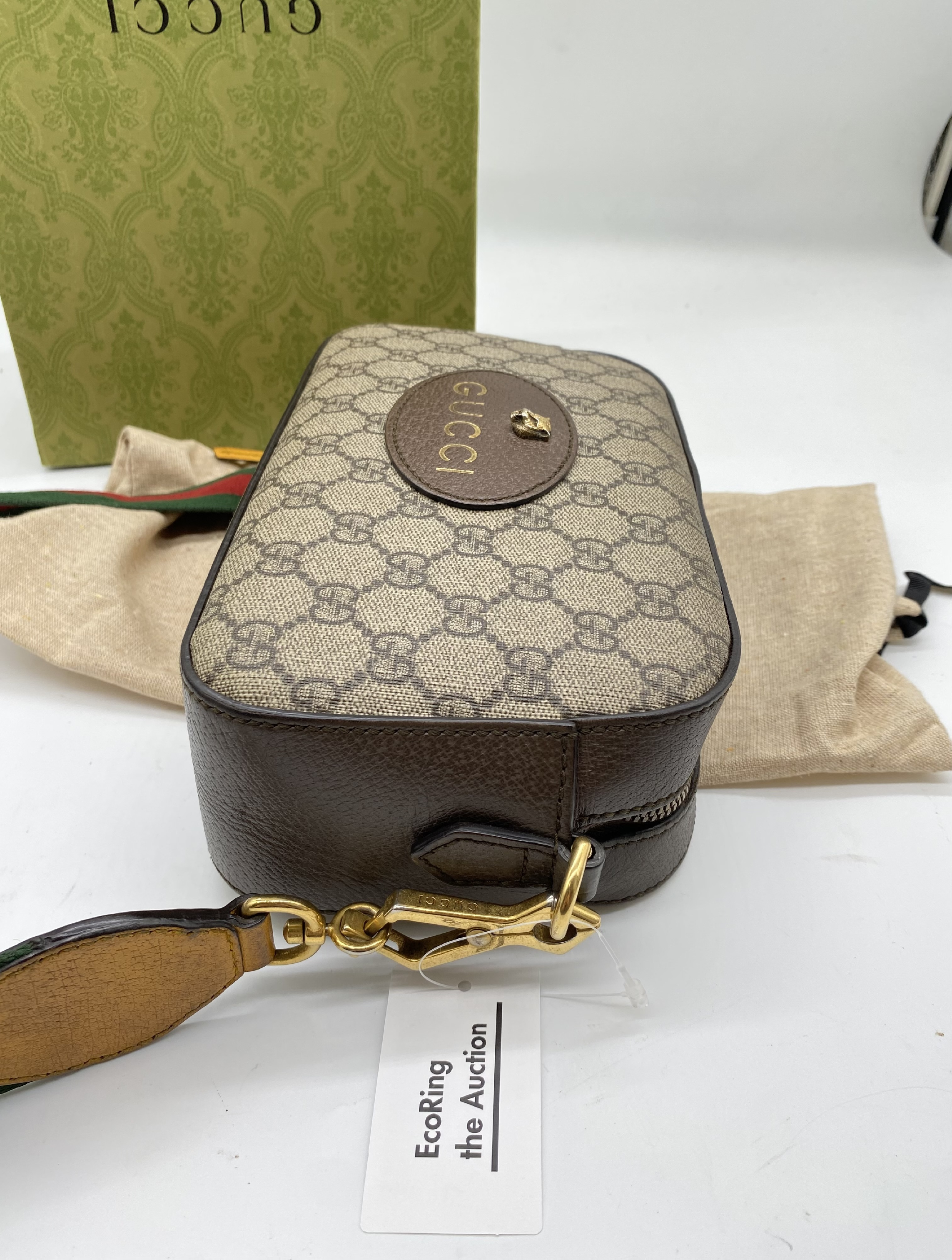 Neo Vintage GG Supreme Messenger Bag 476466 (Includes Box/Dust Bag/Shoulder Strap) — view 5