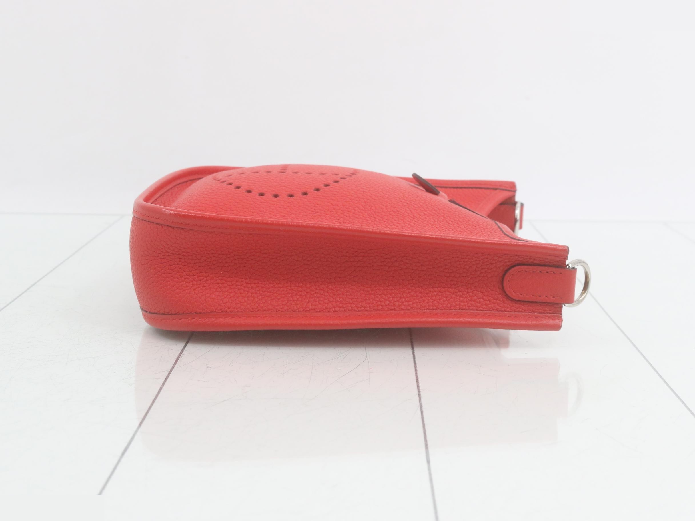 Evelyn TPM Taurillon Clemence Shoulder Bag (D stamp) — view 3