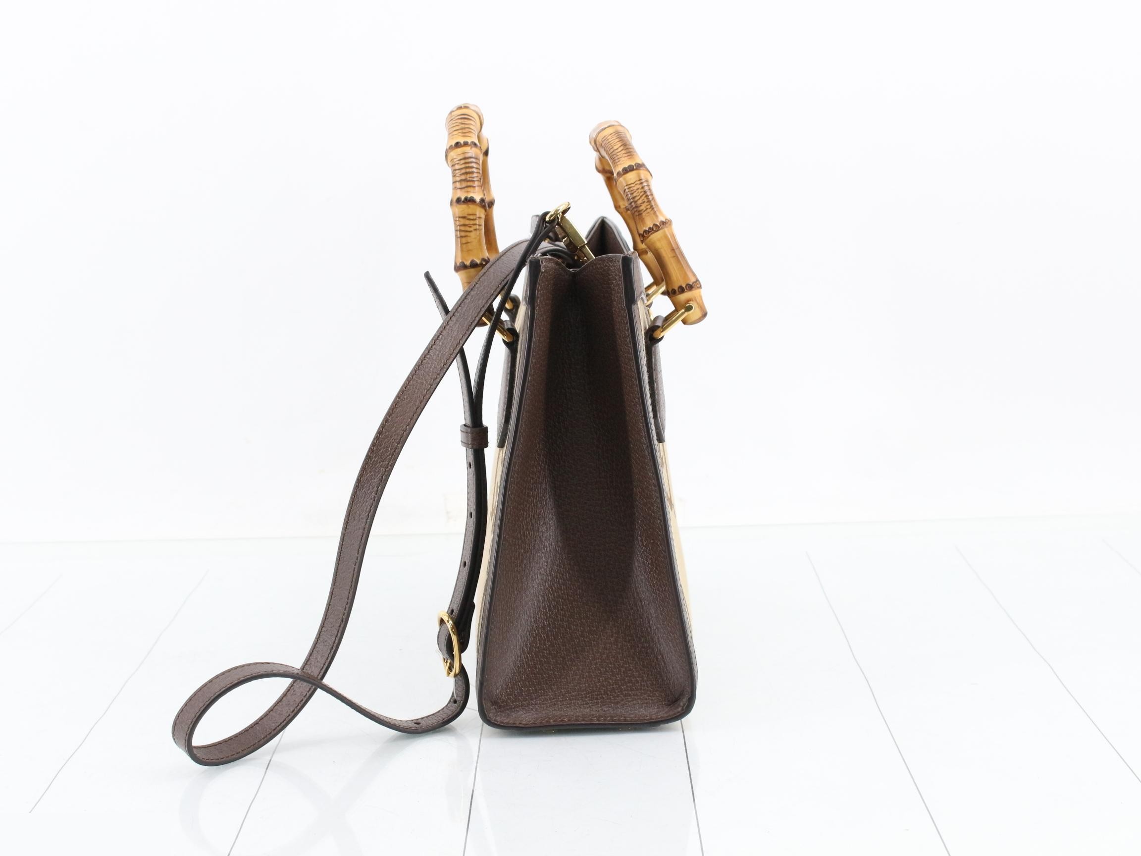 GG Canvas Handbag 2-Way — view 4