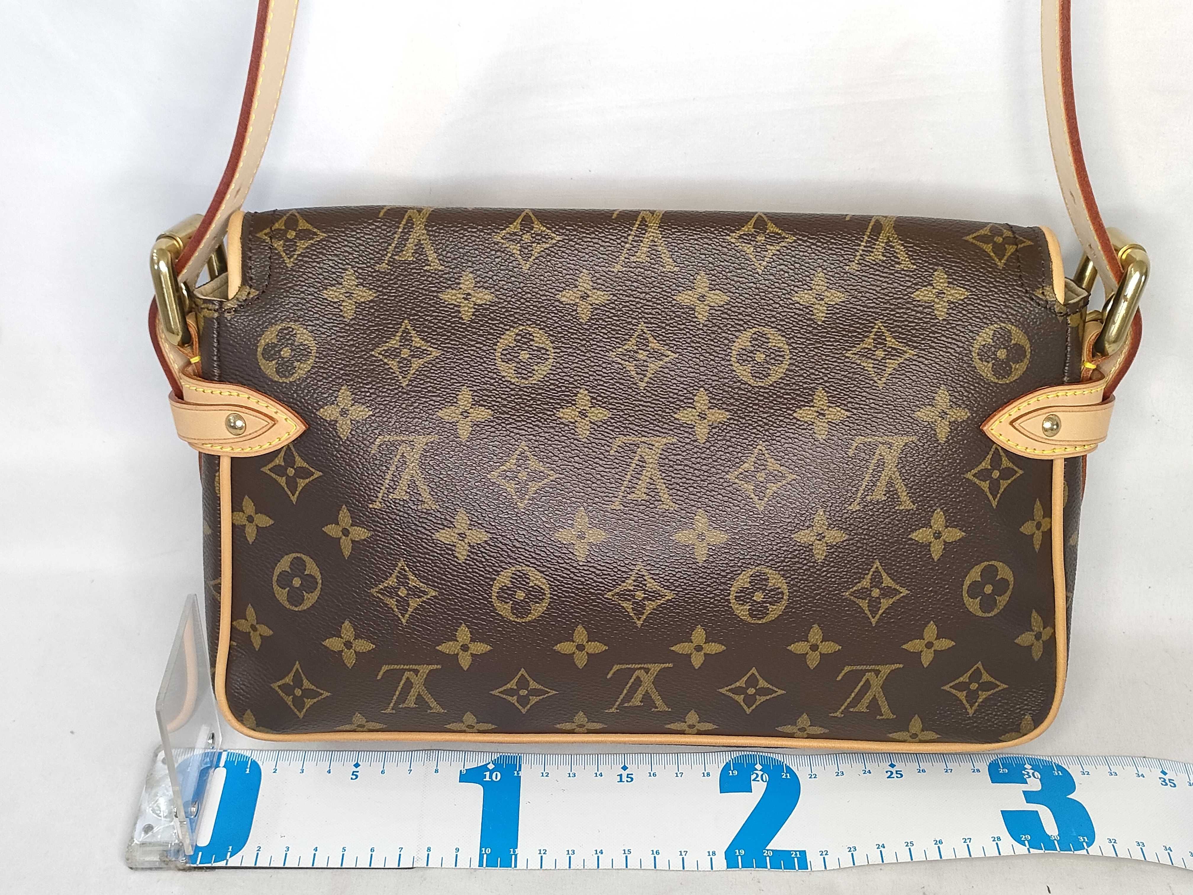 Monogram Louis Vuitton Monogram Hudson PM M40027 DU0065 Shoulder Bag — view 2