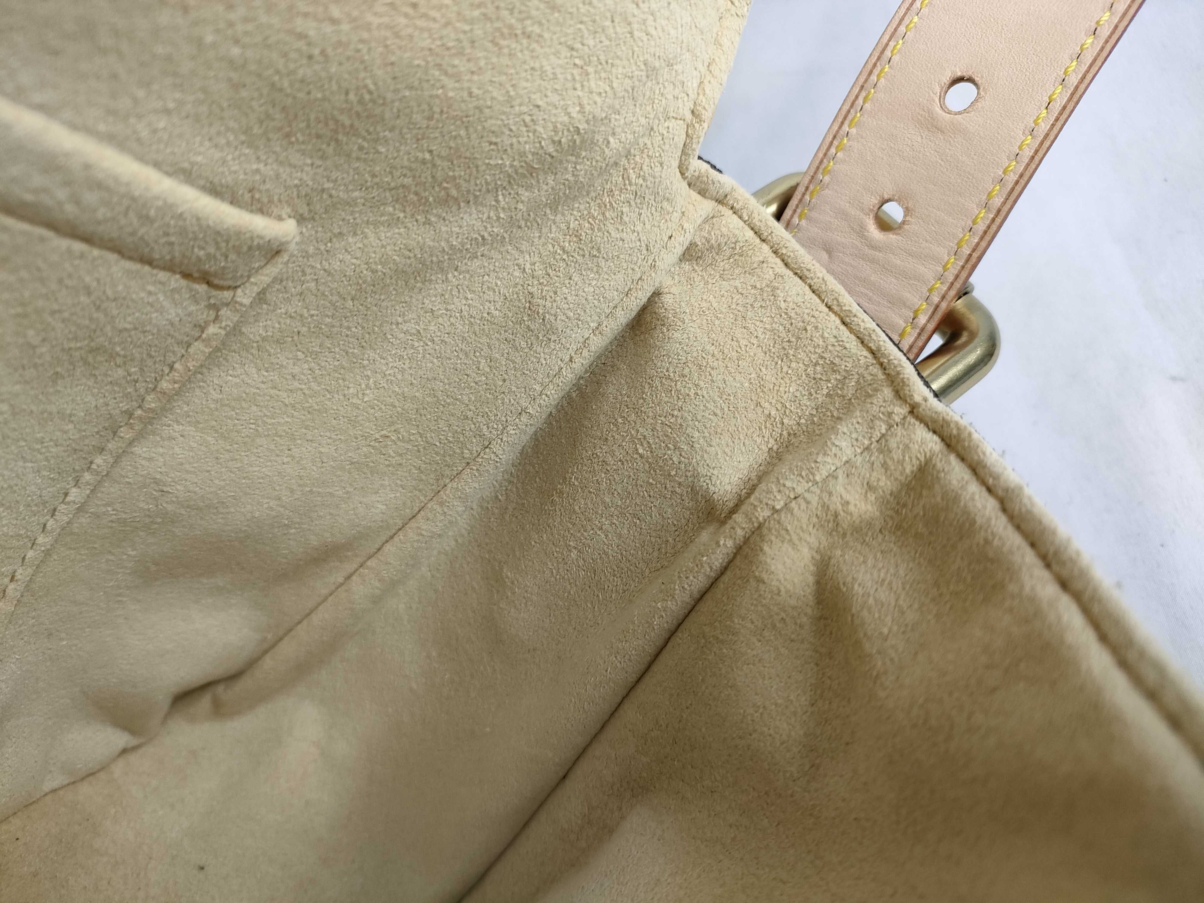 Monogram Louis Vuitton Monogram Hudson PM M40027 DU0065 Shoulder Bag — view 9