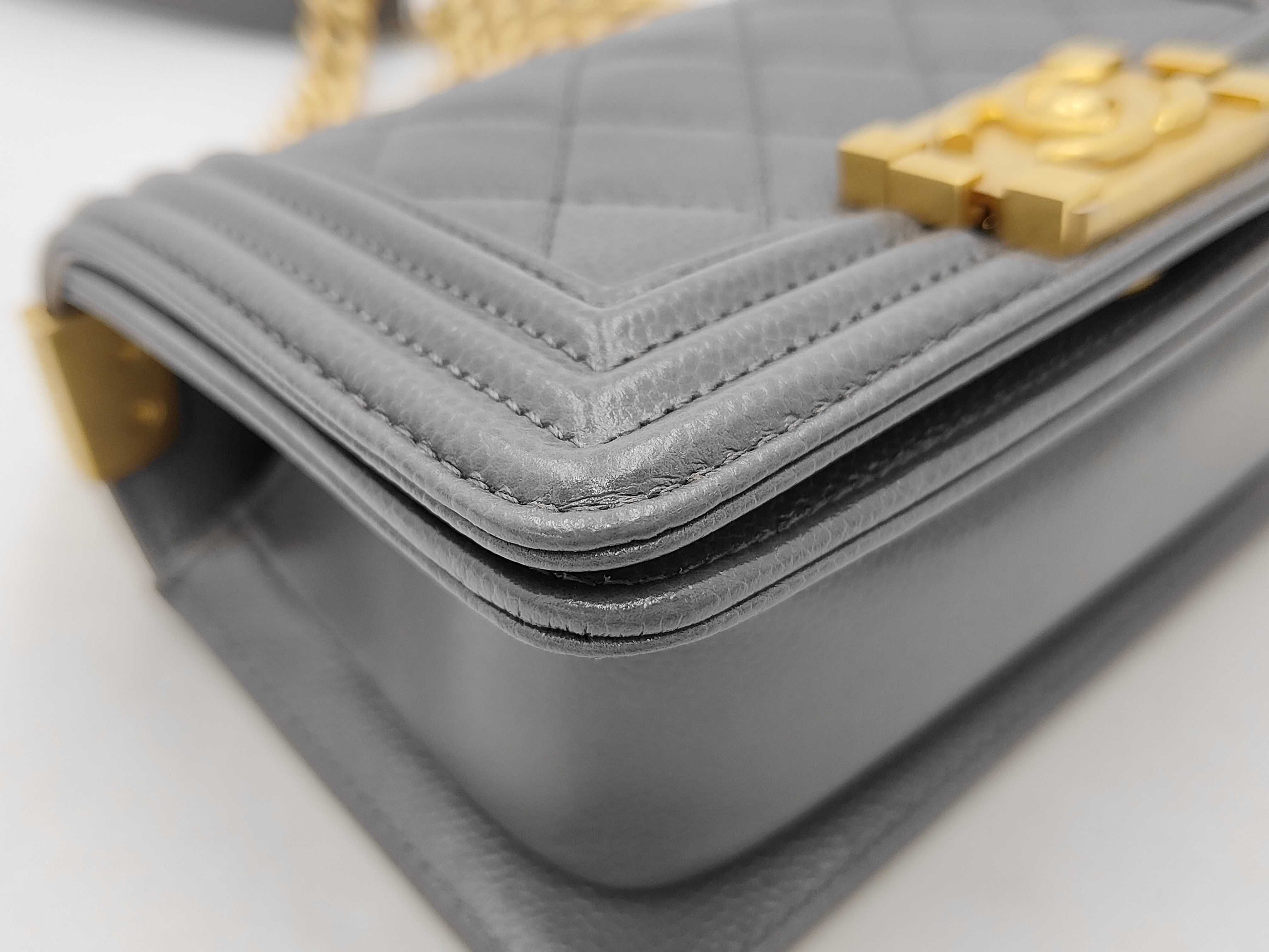 Boy Chanel Mini Matelassé Caviar Skin Grey Serial Plate Shoulder Bag — view 4