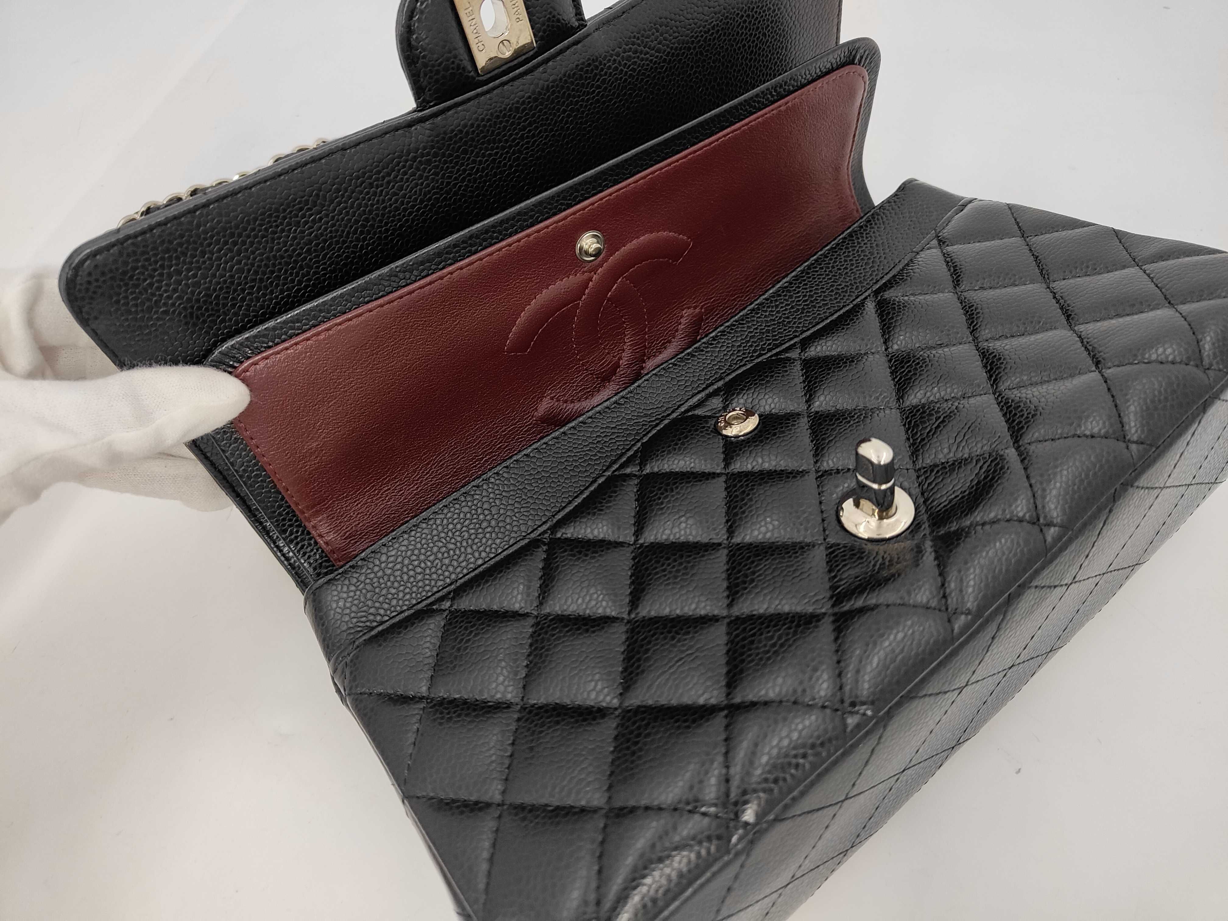 Matelassé 25 Caviar Leather Black Silver Hardware Serial Number 21-series Shoulder Bag — view 8