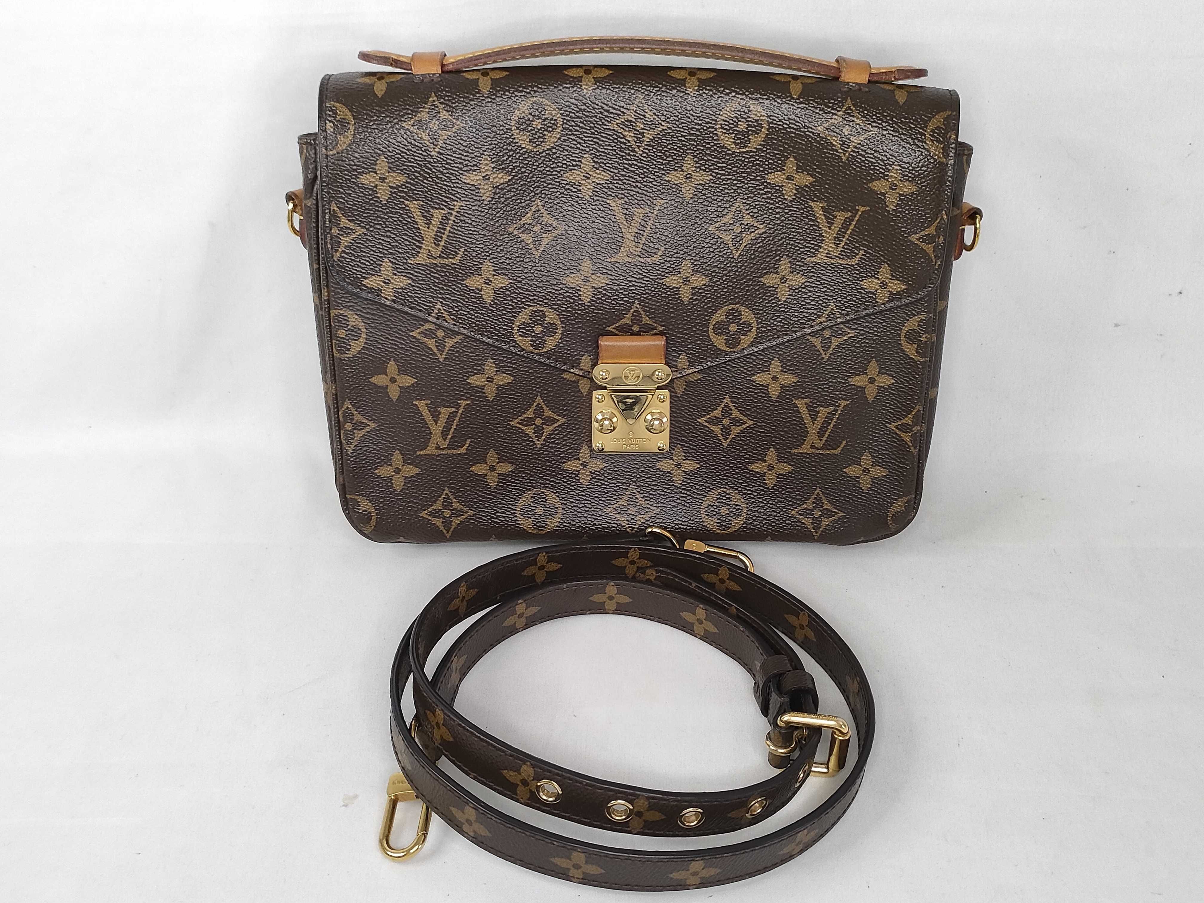 Monogram Louis Vuitton Message Shoulder Bag Handbag