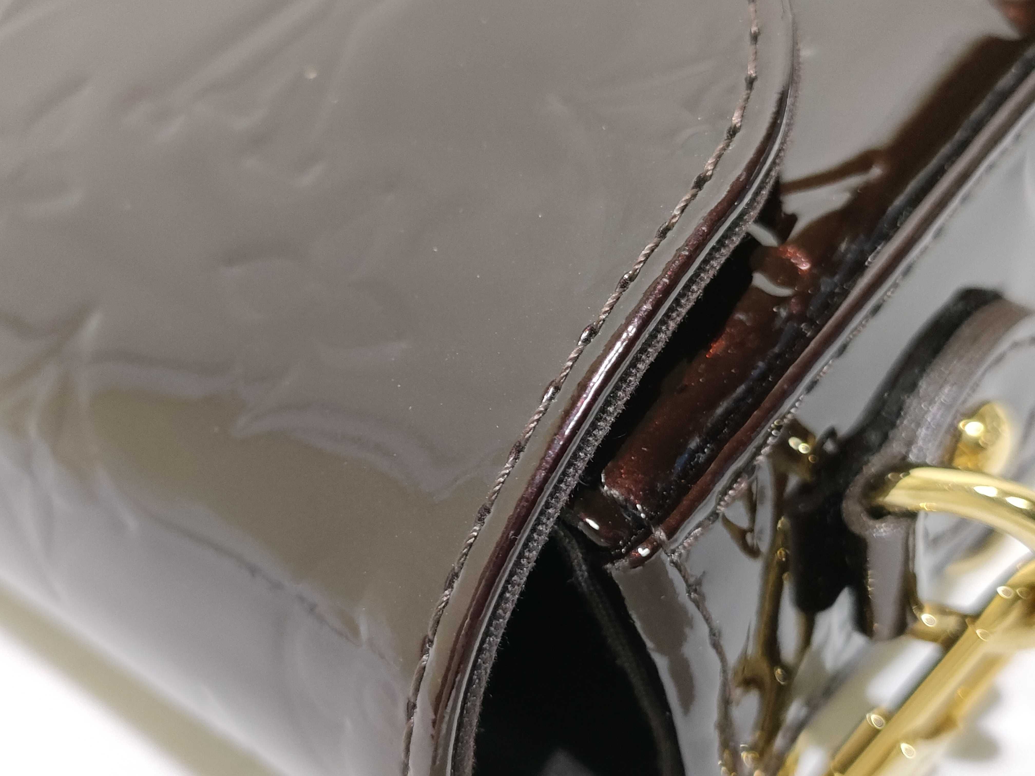 Vernis Louis Vuitton Monogram Vernis Amarante Rodeo Drive Shoulder Bag M93598 Shoulder Bag — view 14