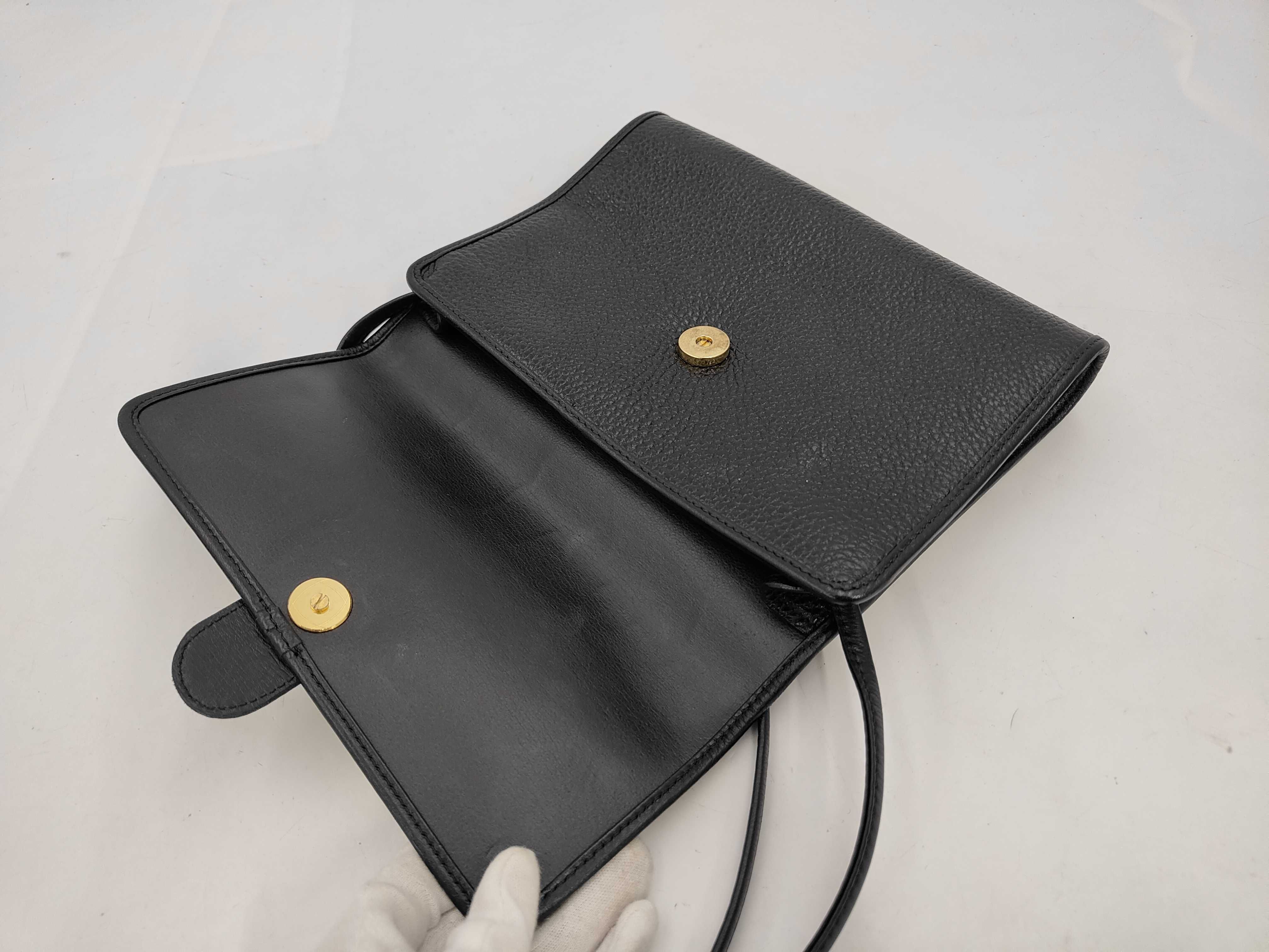 CD Logo Leather Shoulder Bag — view 8