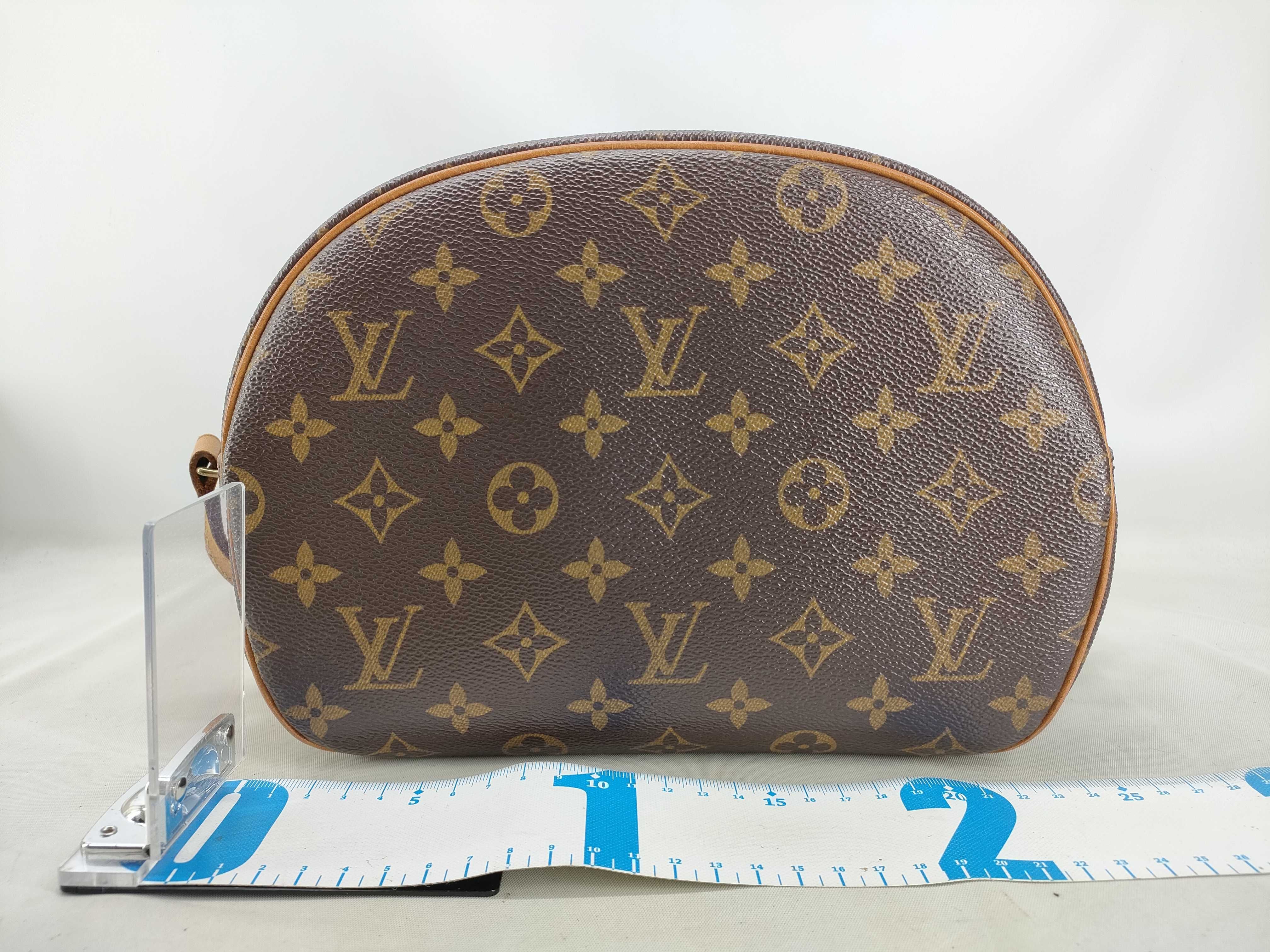 Monogram Blois M51221 Brown Shoulder Bag — view 2