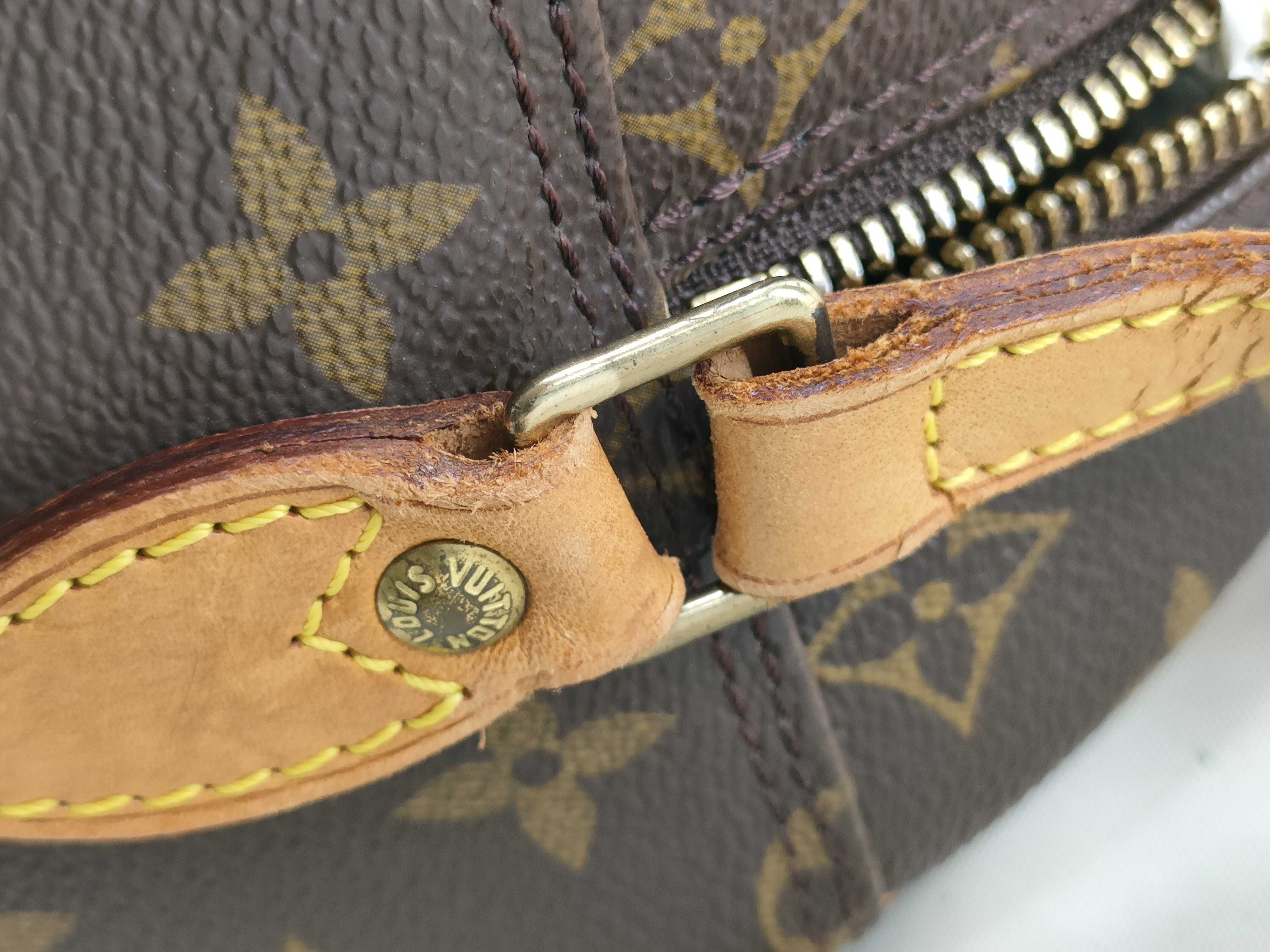 Monogram Blois M51221 Brown Shoulder Bag — view 7