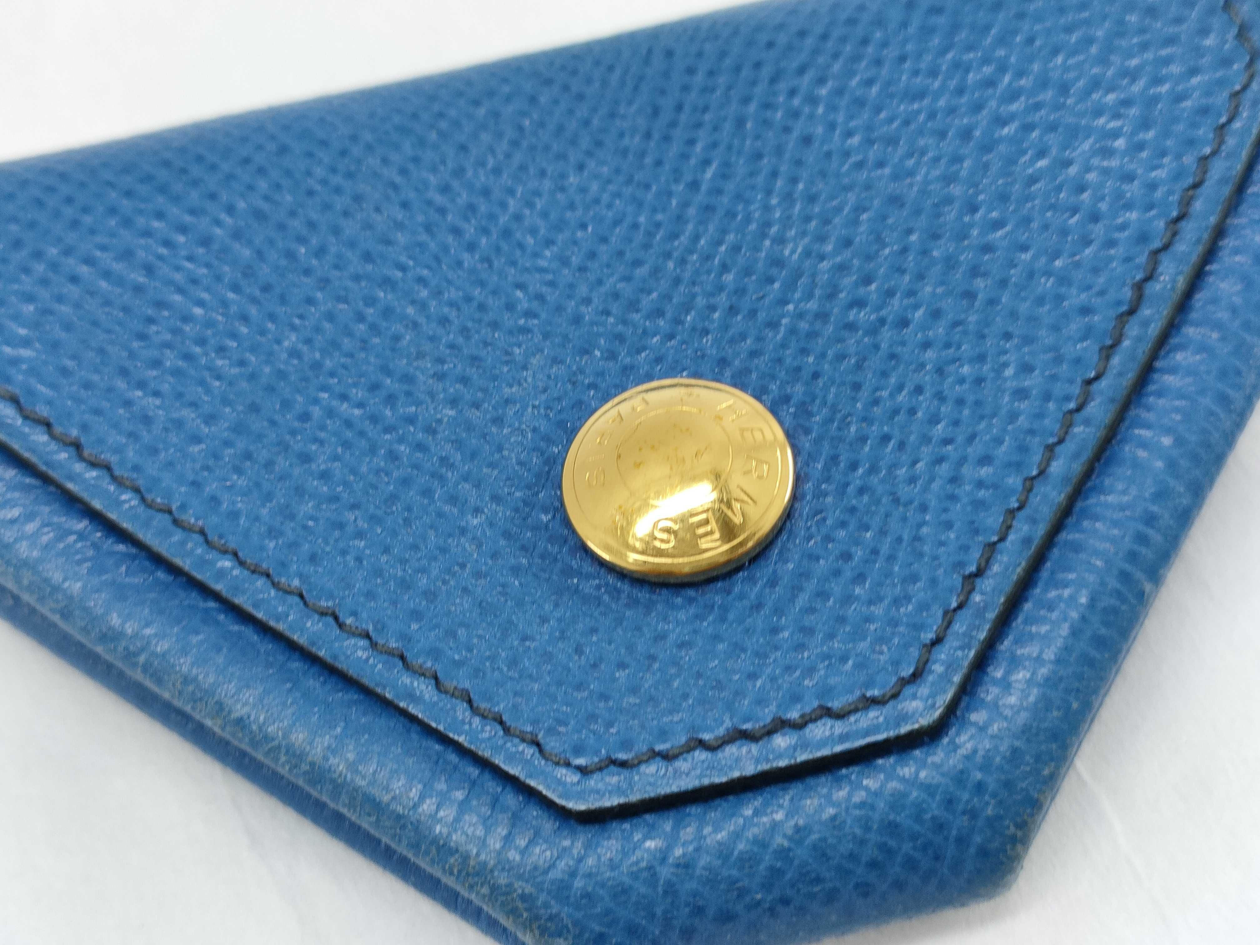 Vanquatriole Coin Case — view 8