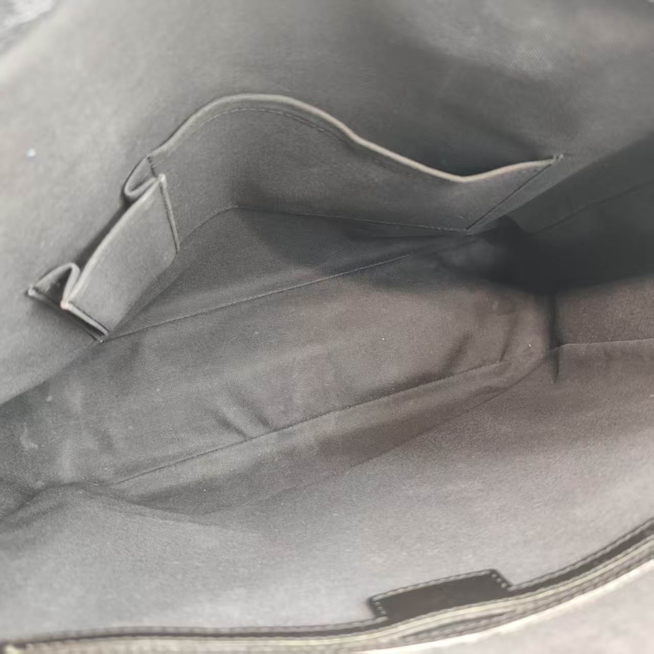 【*Shipped from: China*】LOUIS VUITTON PU Handbag — view 5