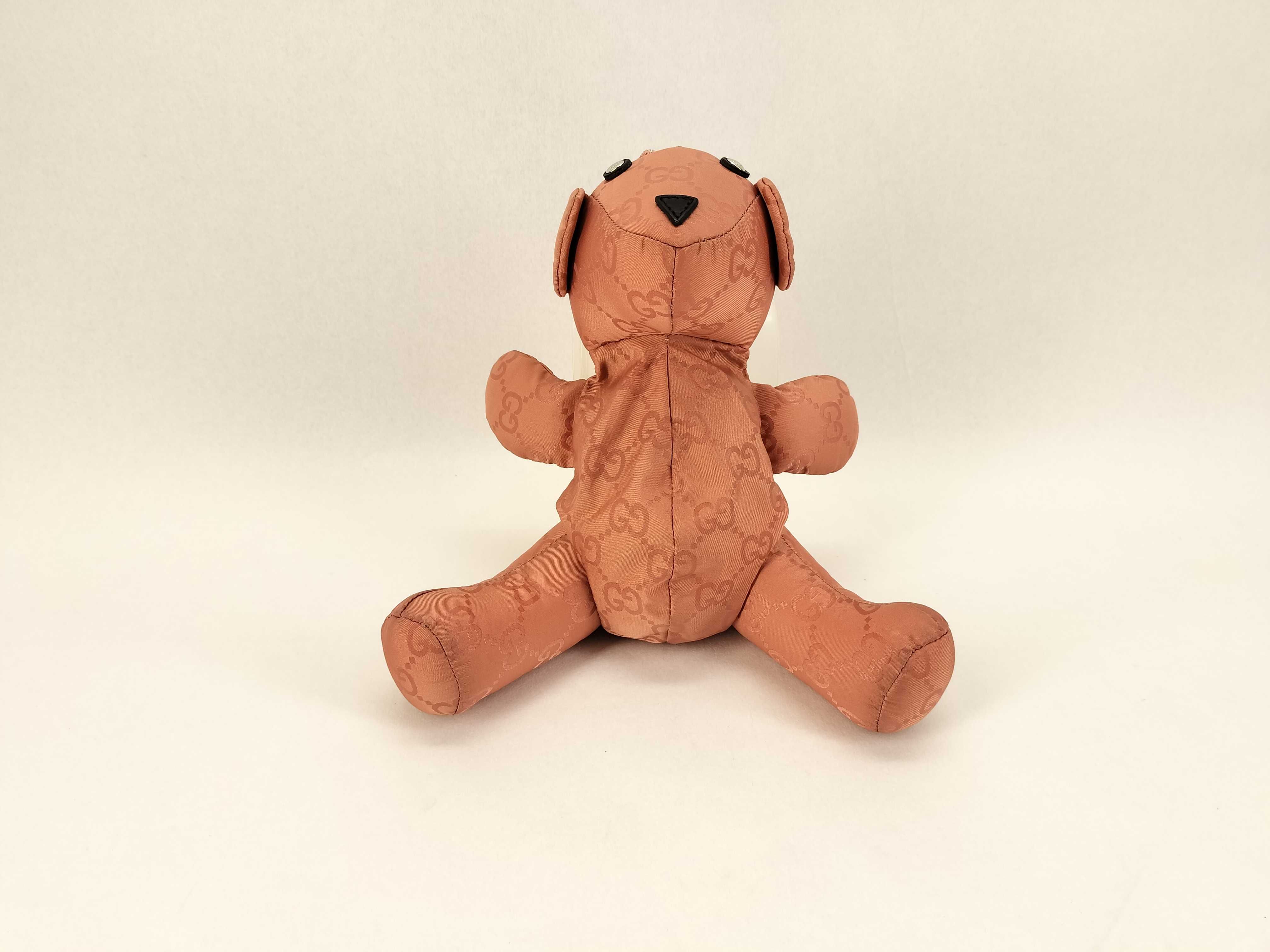 223669 Teddy Bear Pouch