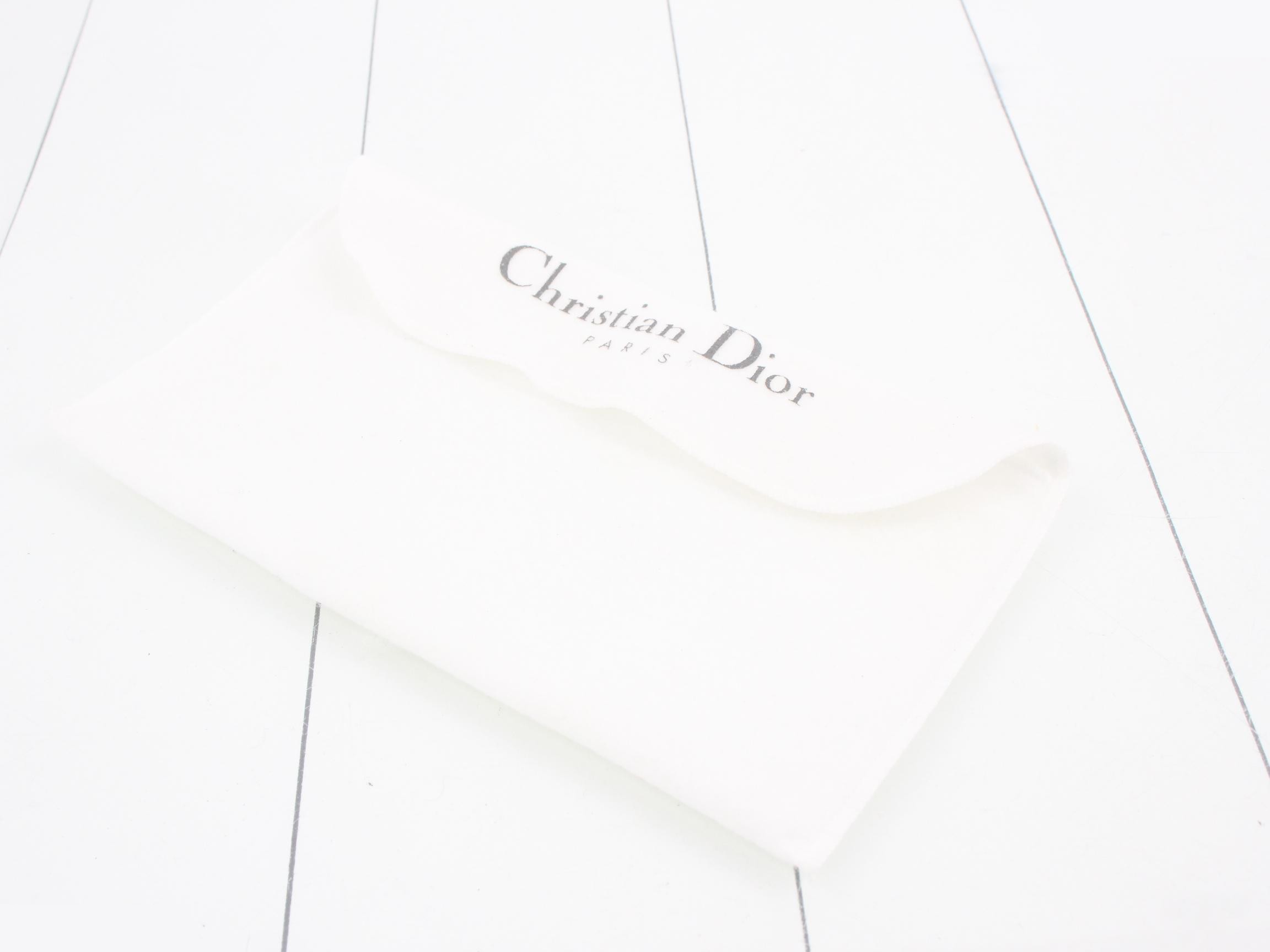 Other lines: Bags and Wallets — view 5