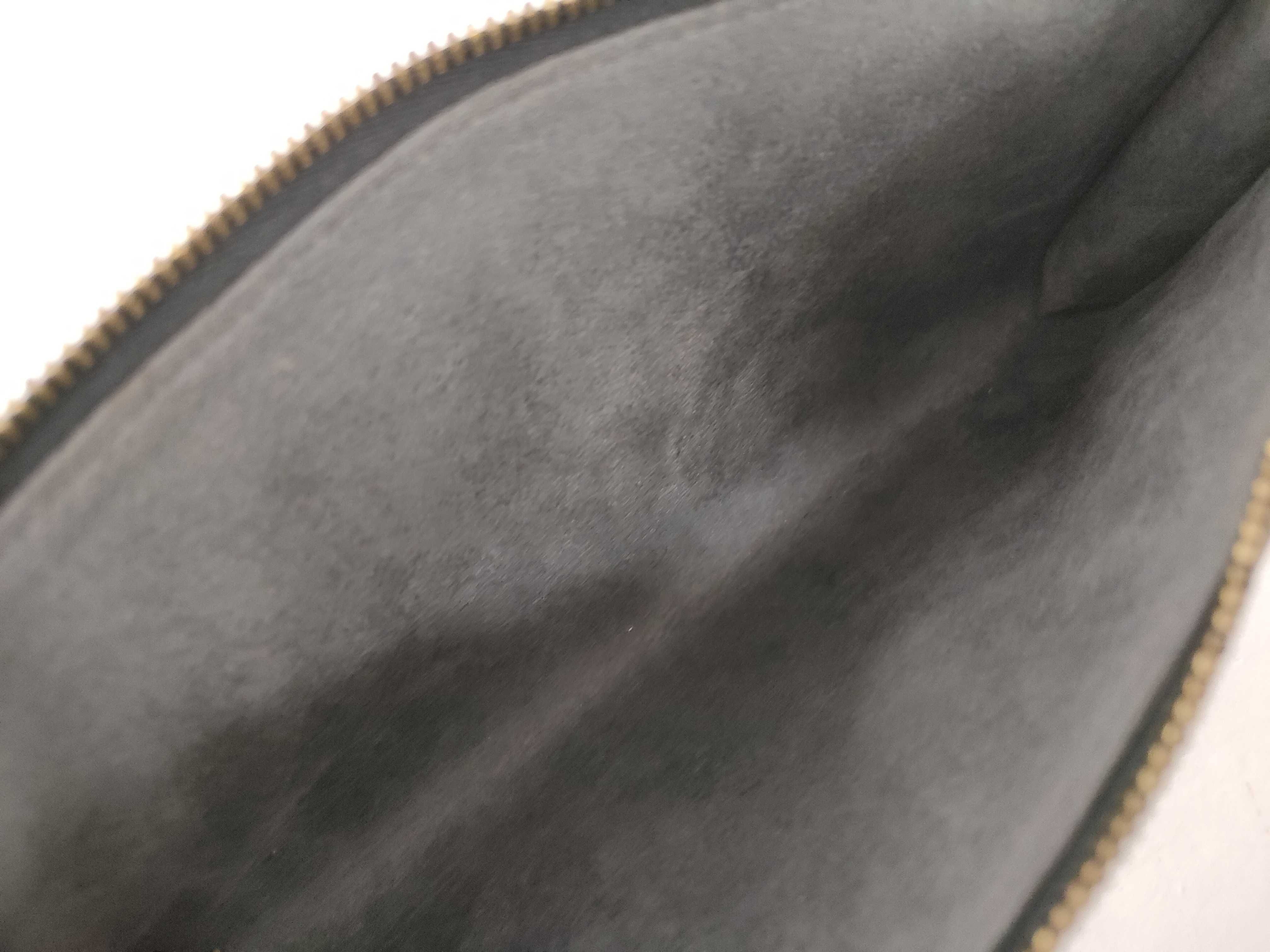 Epi Louis Vuitton Epi Pochette Accessoire Shoulder Bag M52942 AR0023 Handbag — view 9