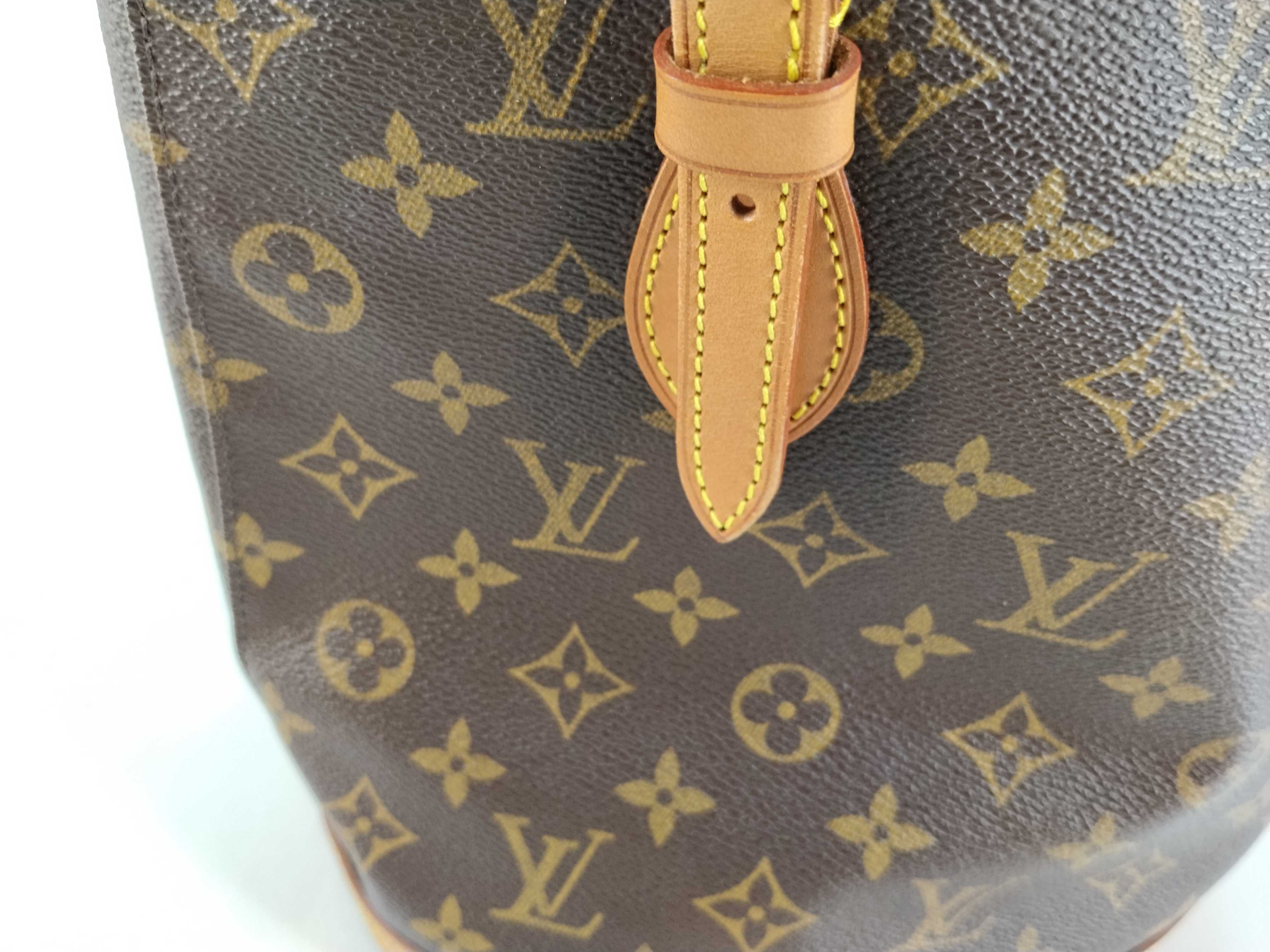 Monogram Bucket PM Monogram Tote Bag with Dust Bag — view 13