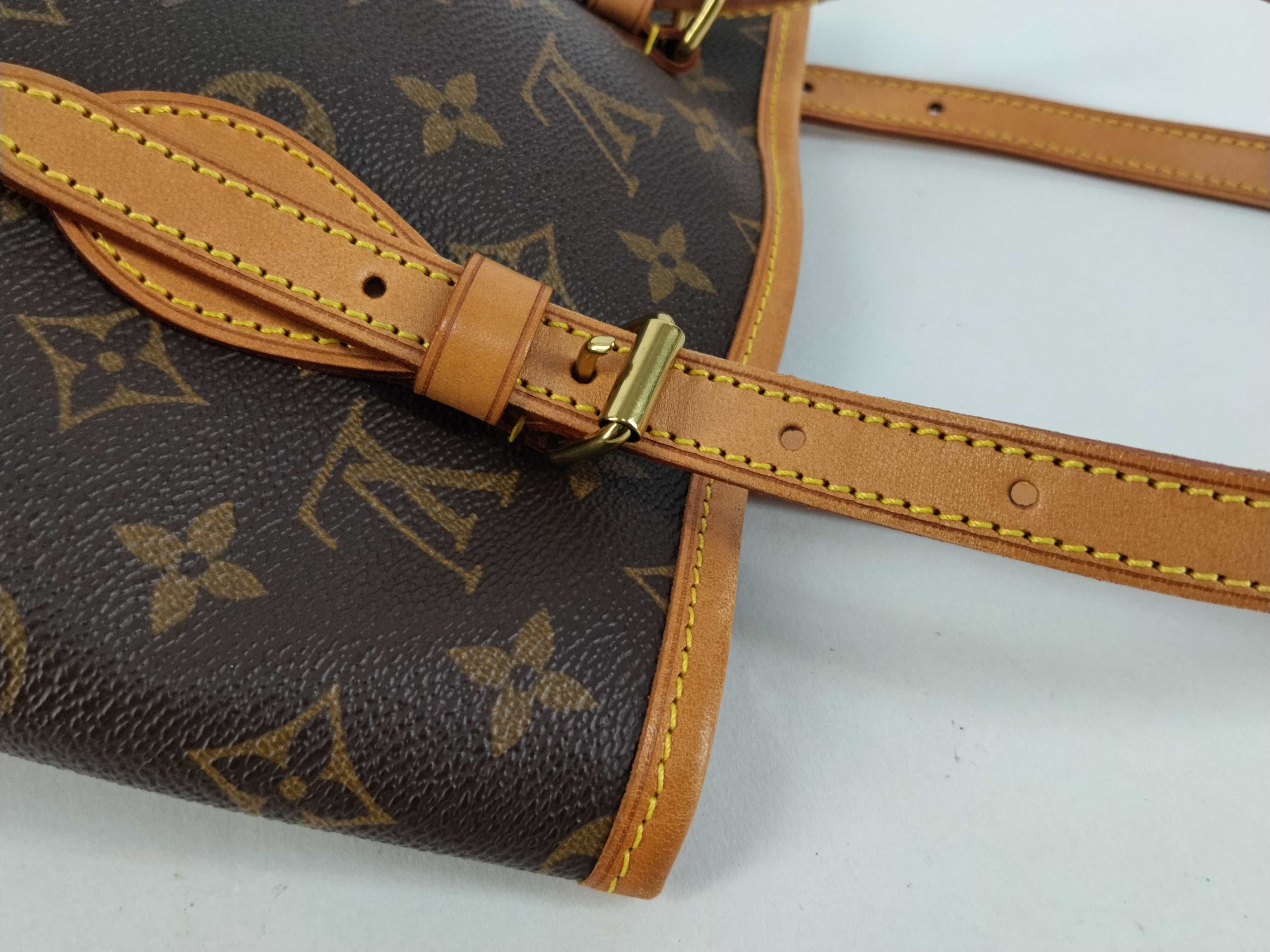 Monogram Bucket PM Monogram Tote Bag with Dust Bag — view 5