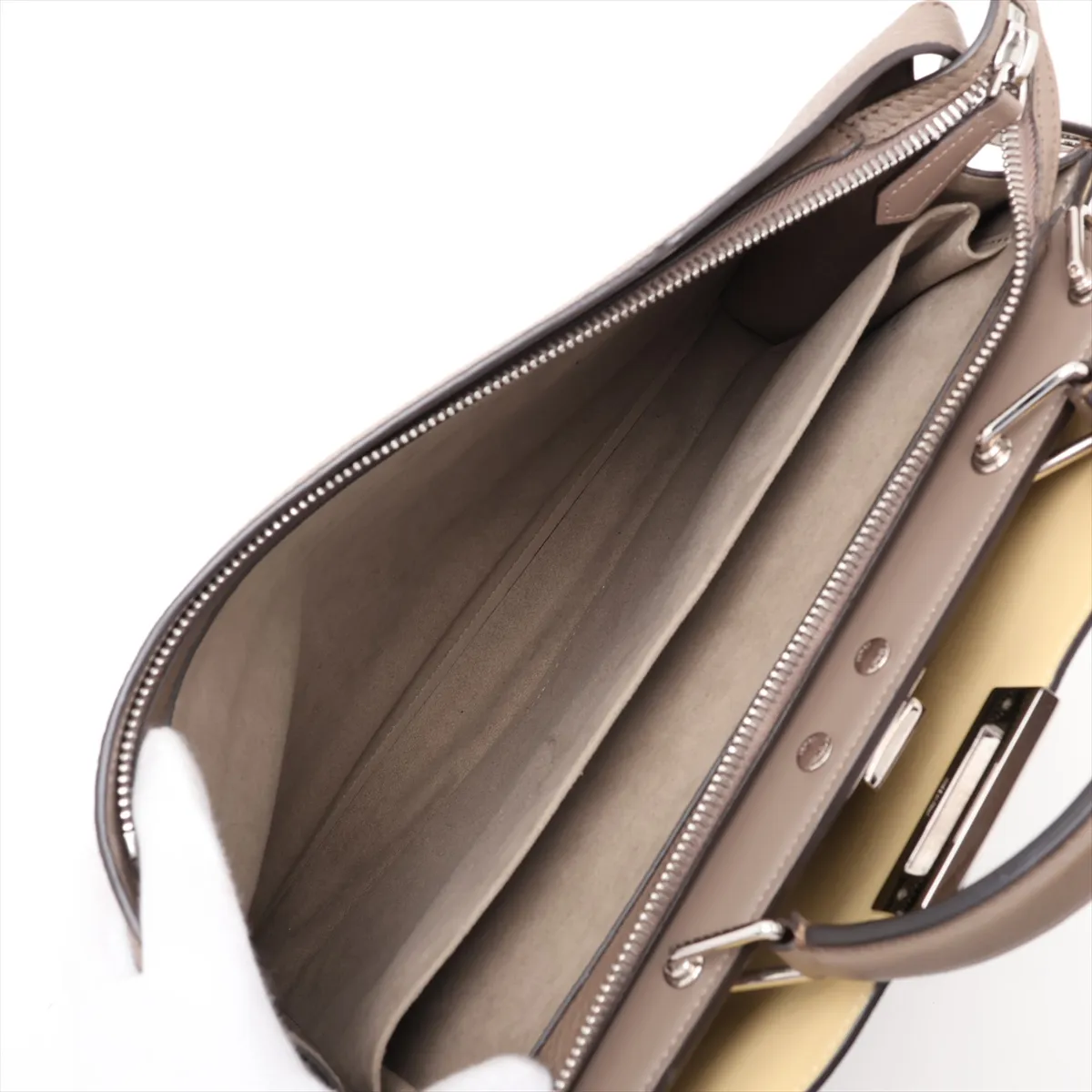 Peekaboo I.U Medium Leather 2-Way Handbag, Greige, 7VA529 — view 9