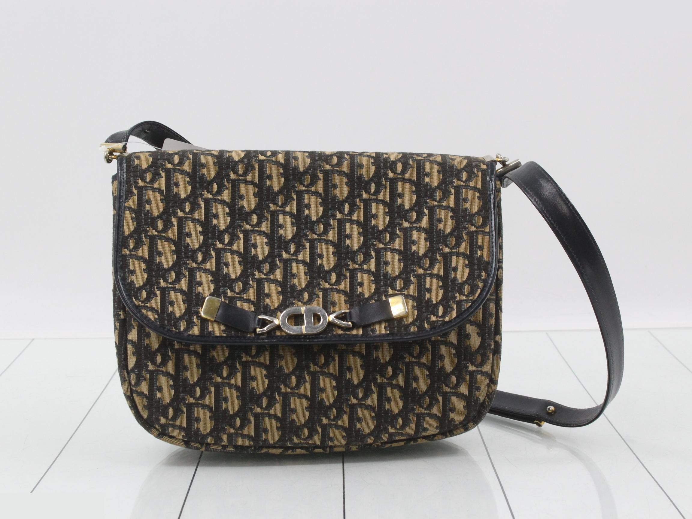 Trotter (bag) - Shoulder bag