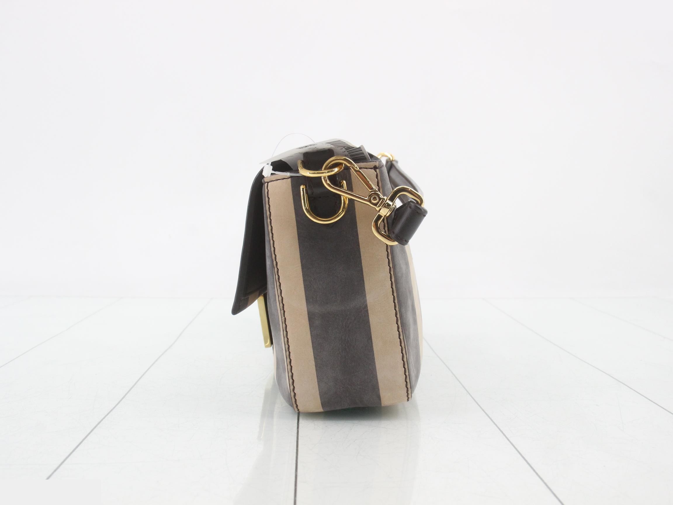 Pecan Shoulder Bag, Leather, Beige — view 3