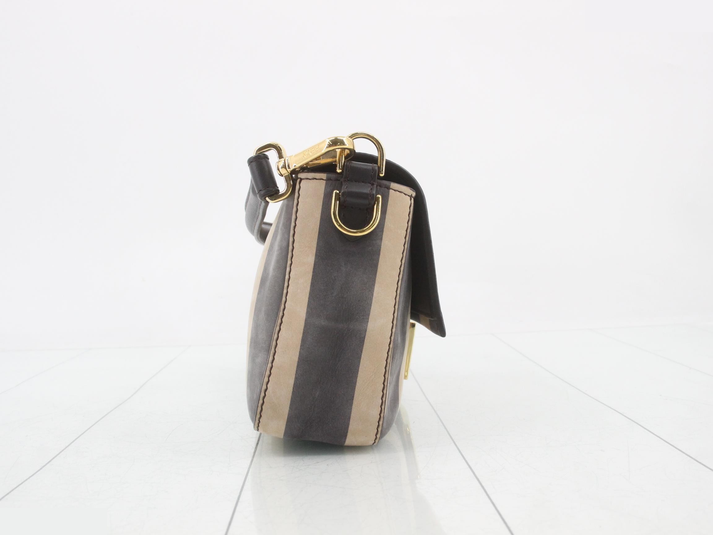 Pecan Shoulder Bag, Leather, Beige — view 4