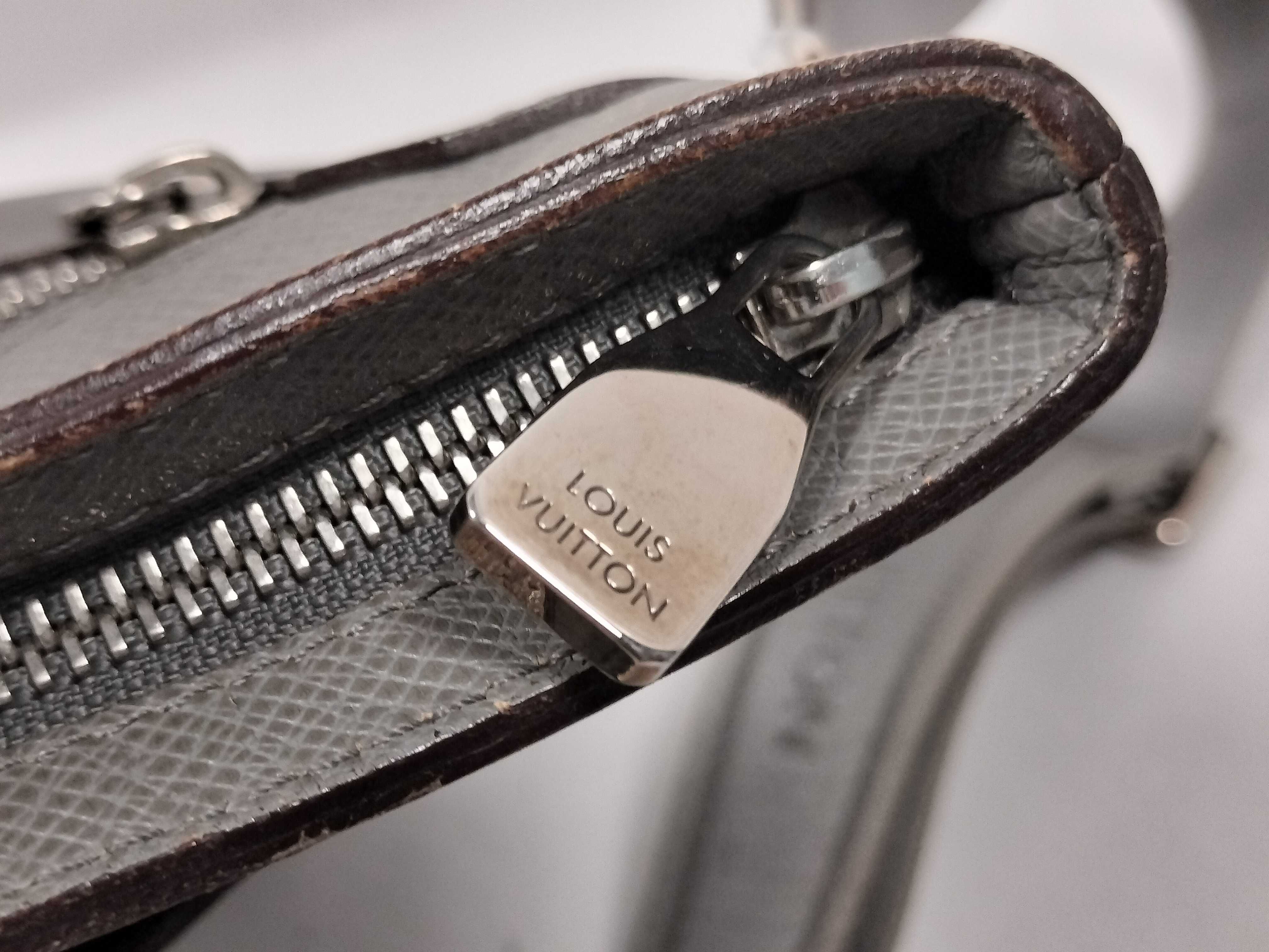 Sasha Shoulder Bag — view 9