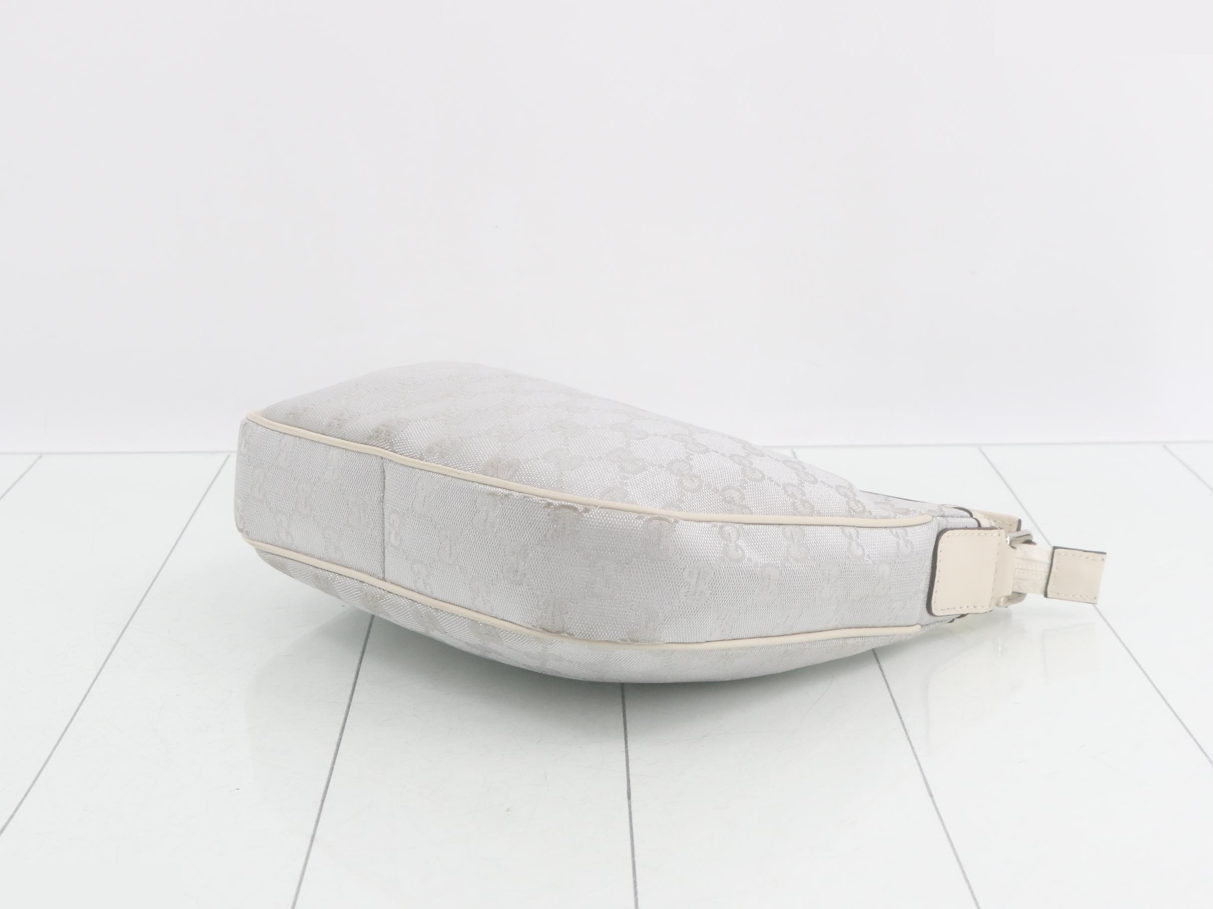GG pattern one-shoulder bag — view 6