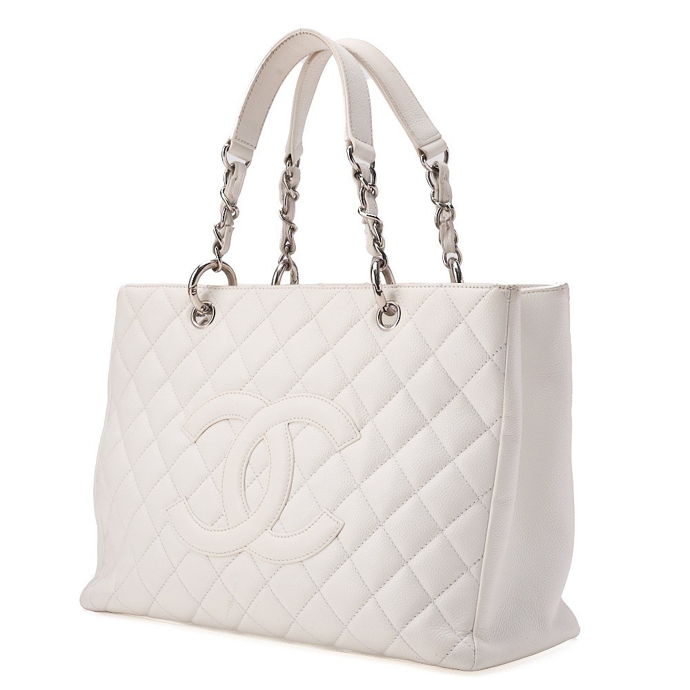 Caviar Skin Matelassé GST Chain Shoulder Bag — view 2