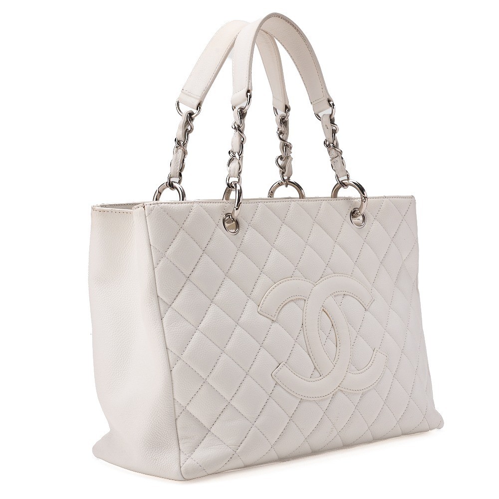 Caviar Skin Matelassé GST Chain Shoulder Bag — view 3