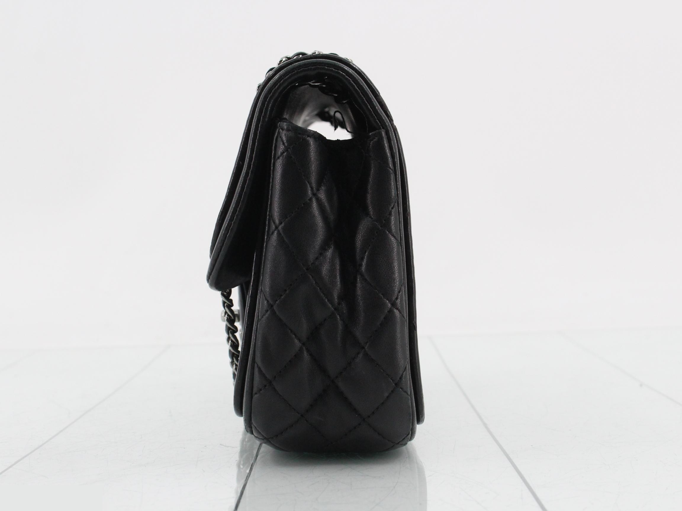 Matelassé (bag) - Shoulder bag — view 3