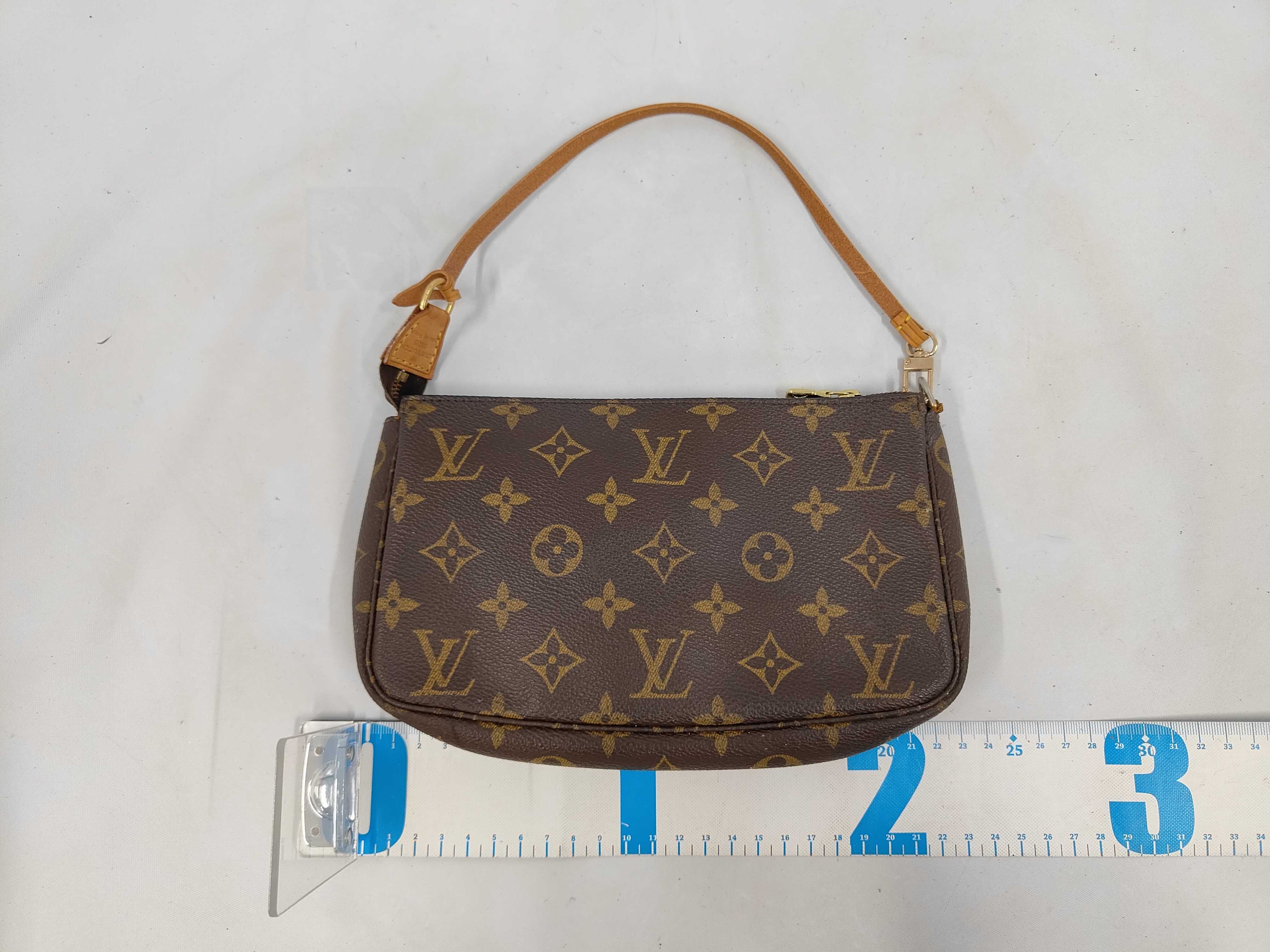 Monogram Accessoires AR0919 Handbag — view 2