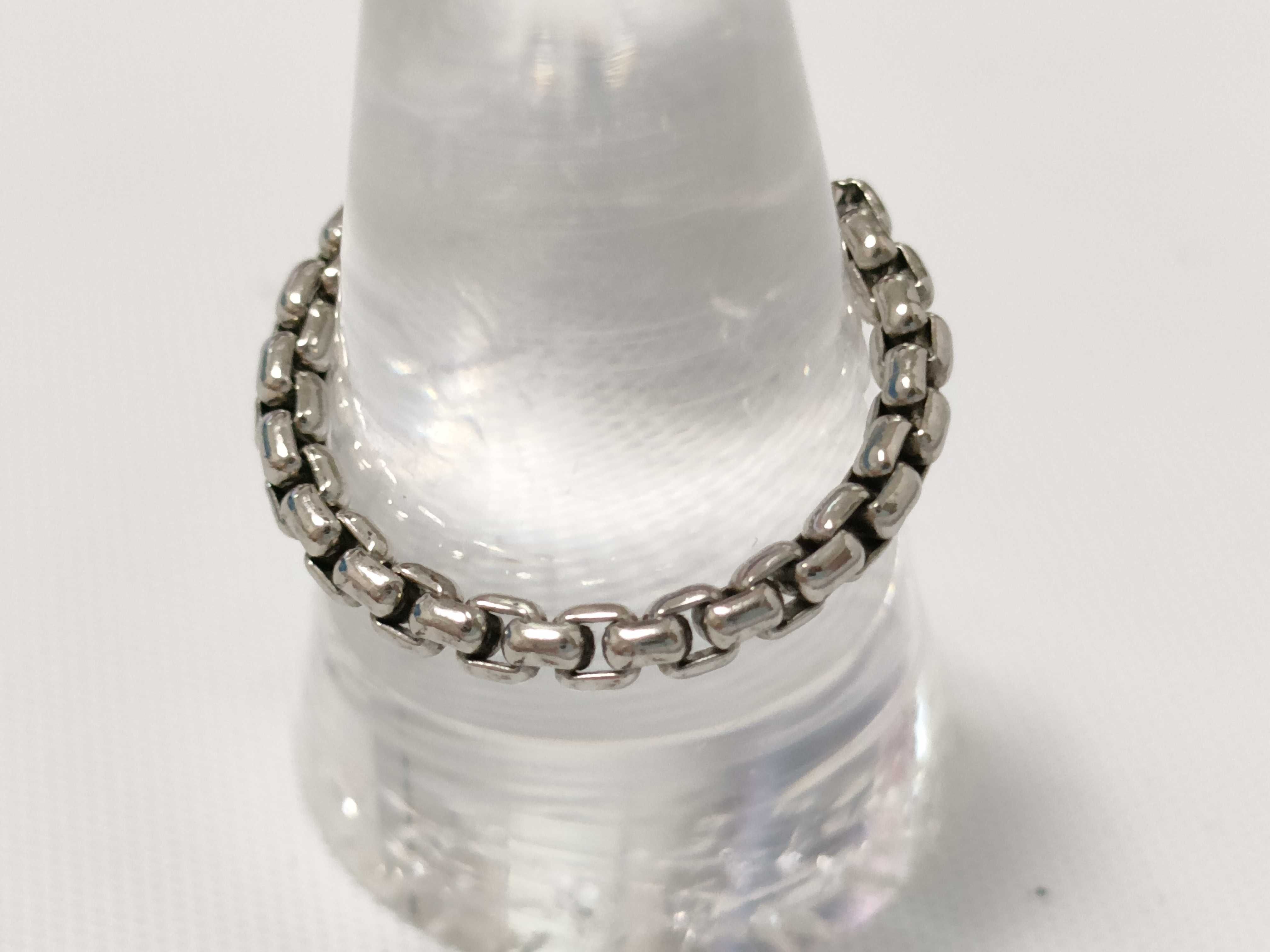 ring, silver ring — view 4