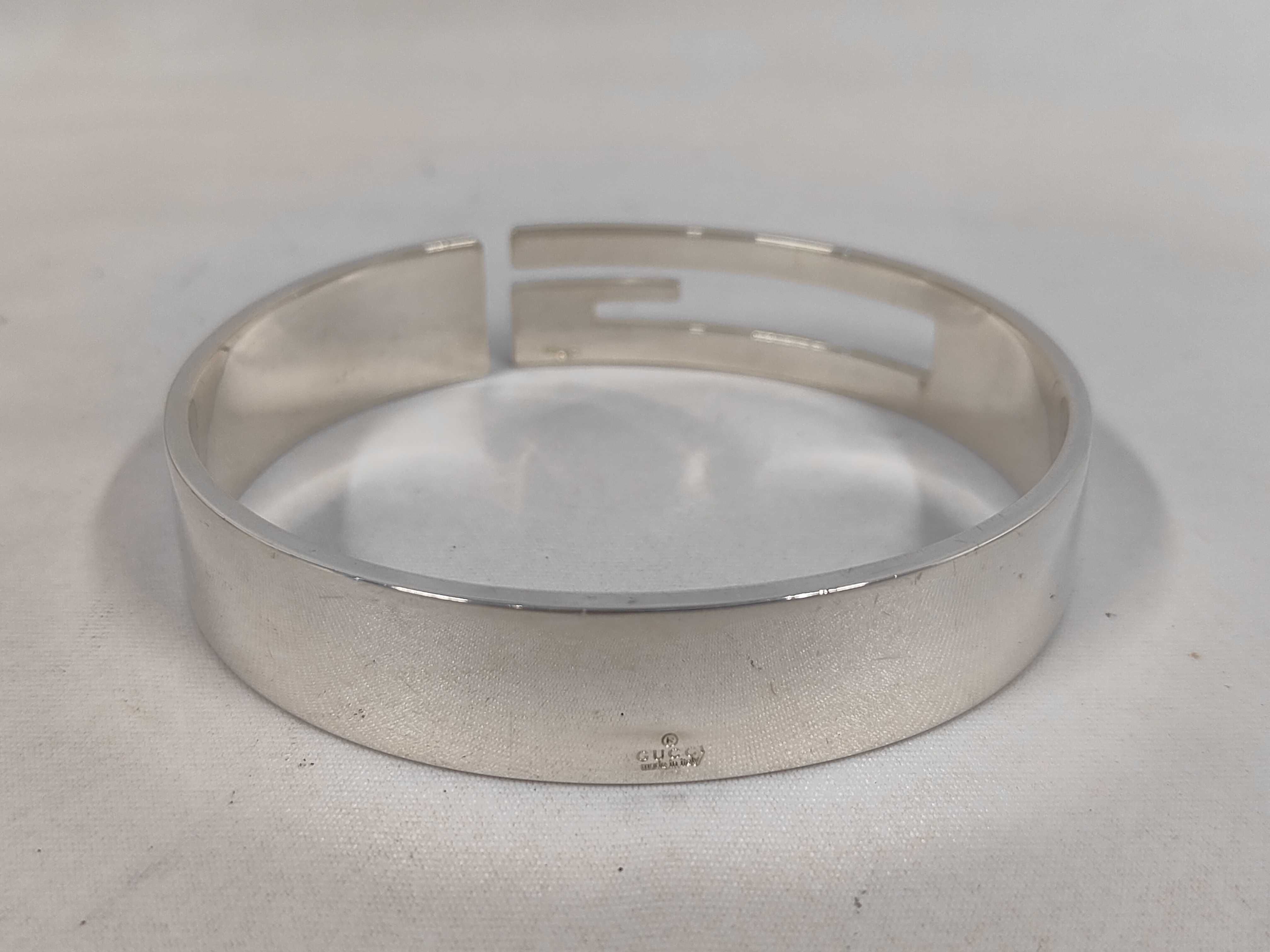 Bangle 9825 87.37g Bracelet/Bangle — view 3